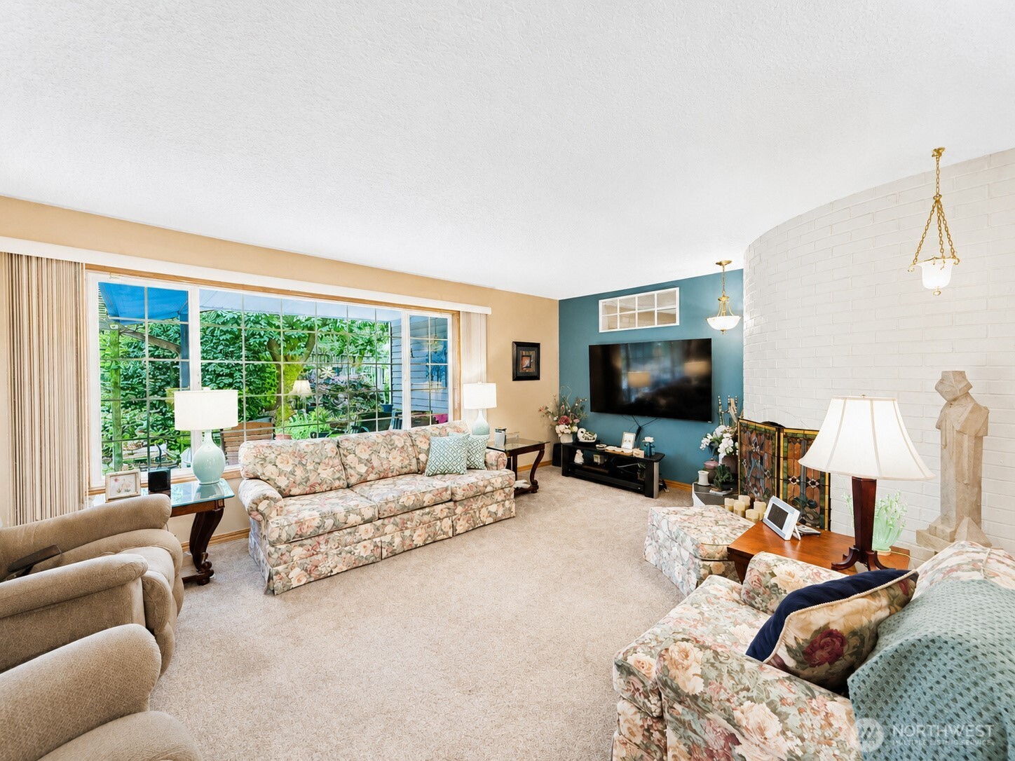 8601 NE 57th Street
