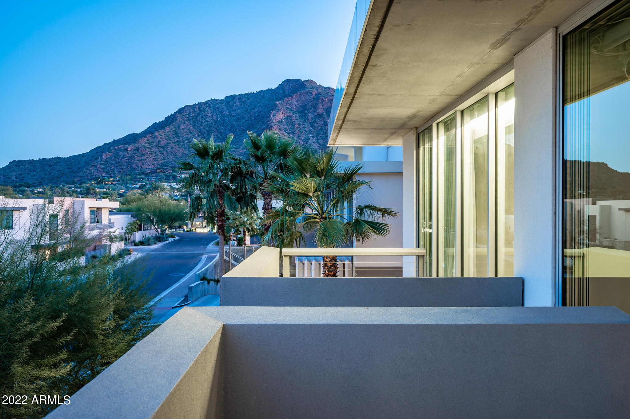 5455 E LINCOLN Drive Unit: 3002&4