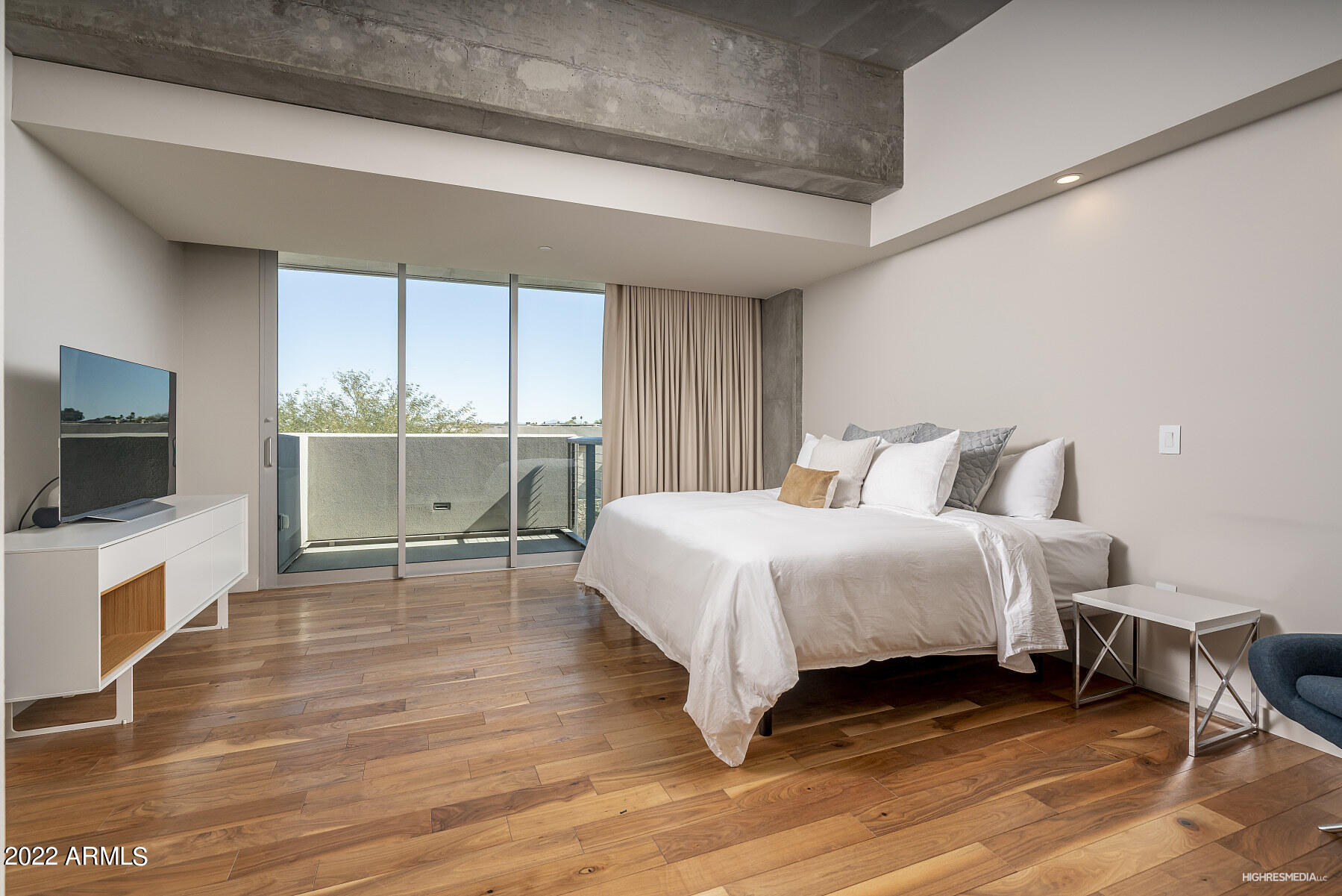 5455 E LINCOLN Drive Unit: 3002&4