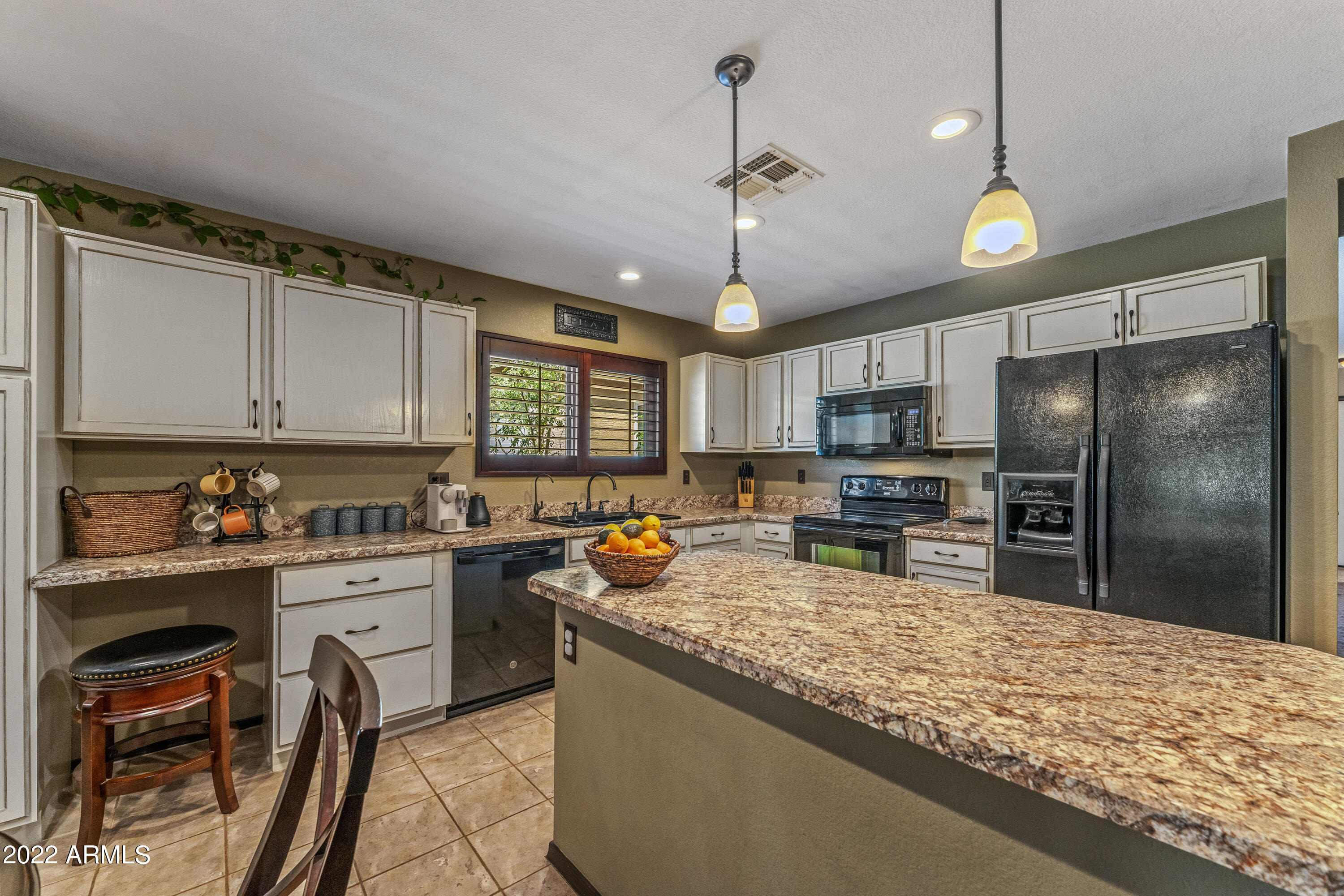 8437 E MILAGRO Circle