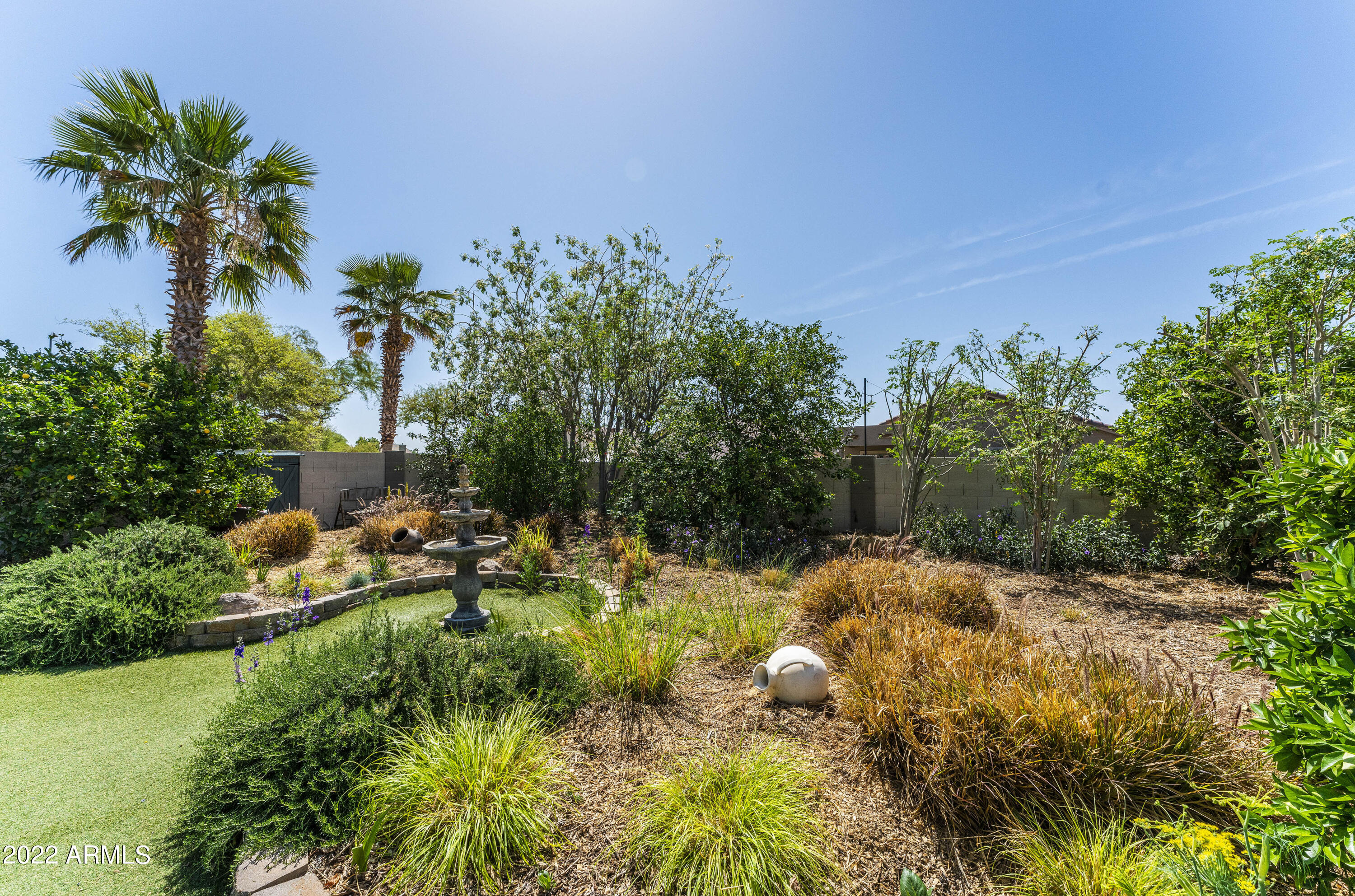 8437 E MILAGRO Circle