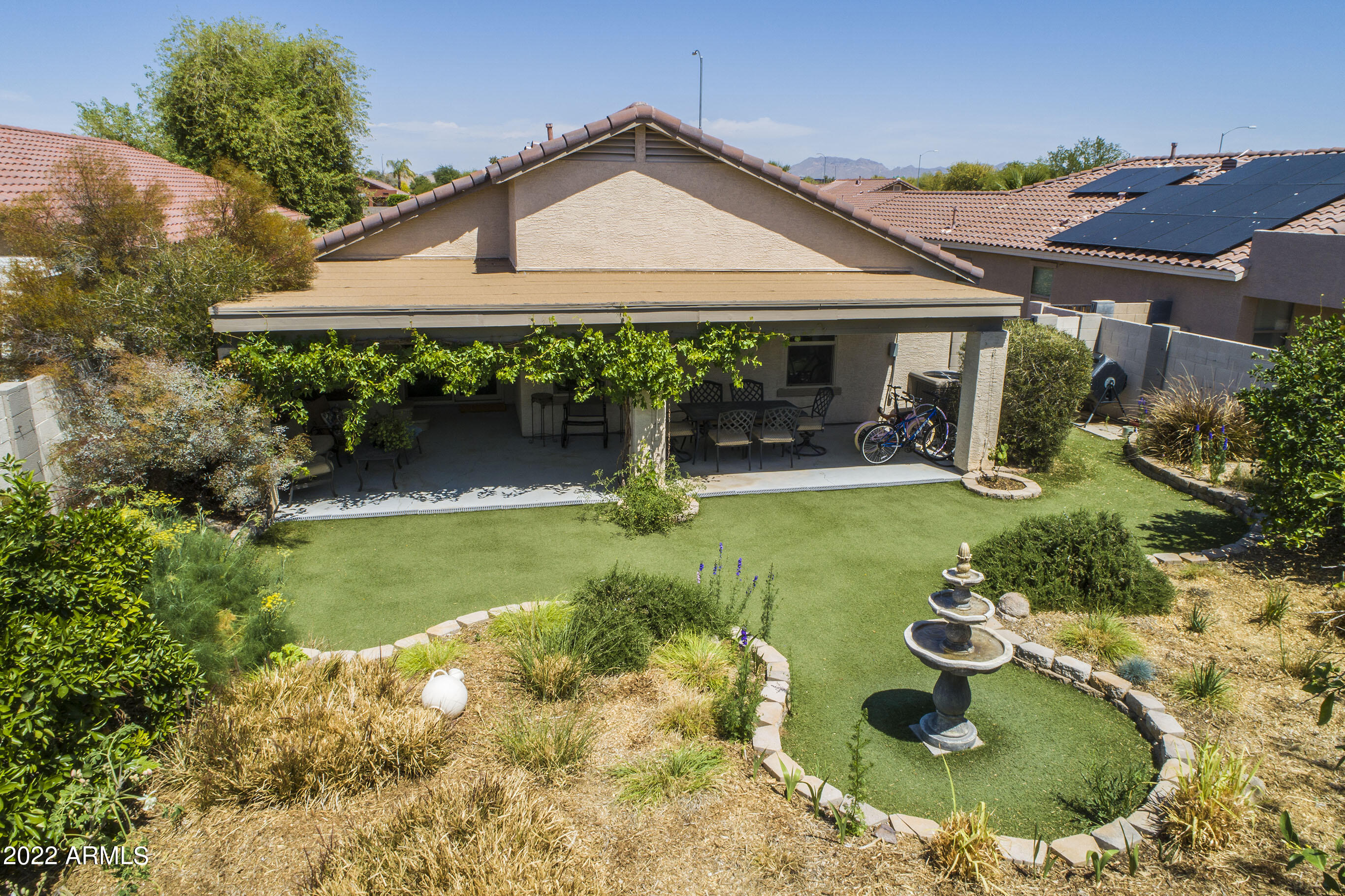 8437 E MILAGRO Circle