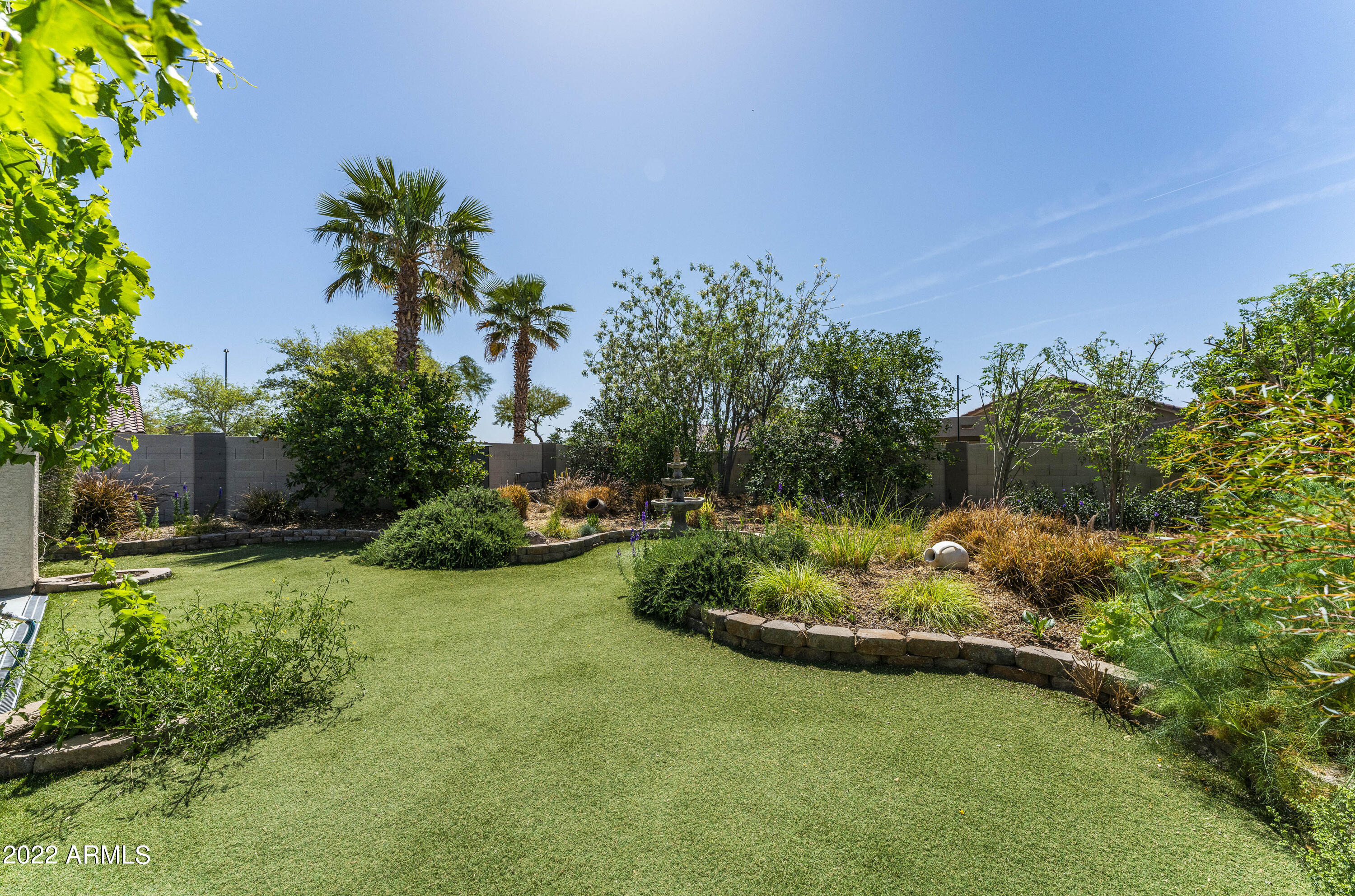 8437 E MILAGRO Circle