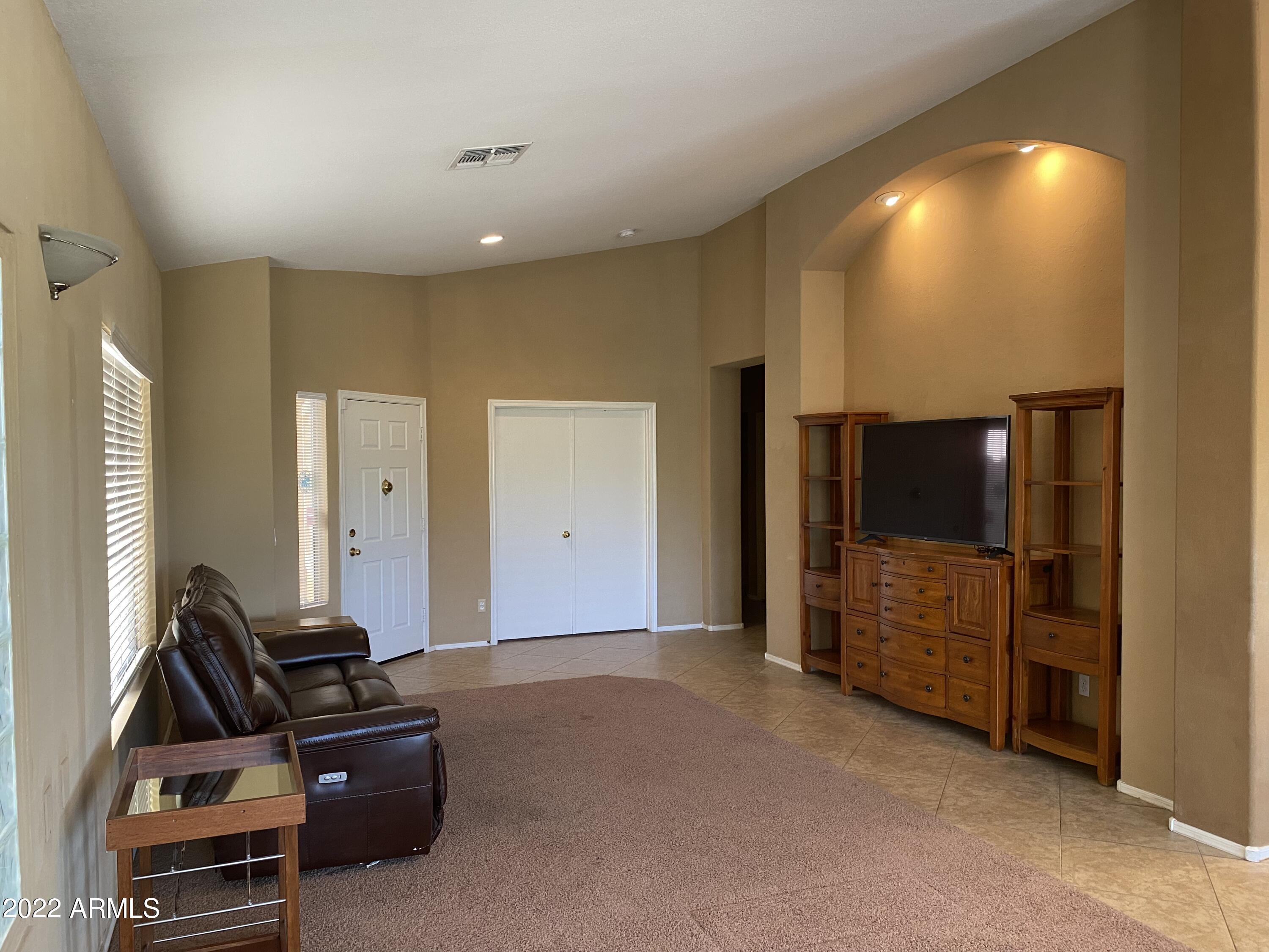 40618 N APOLLO Way