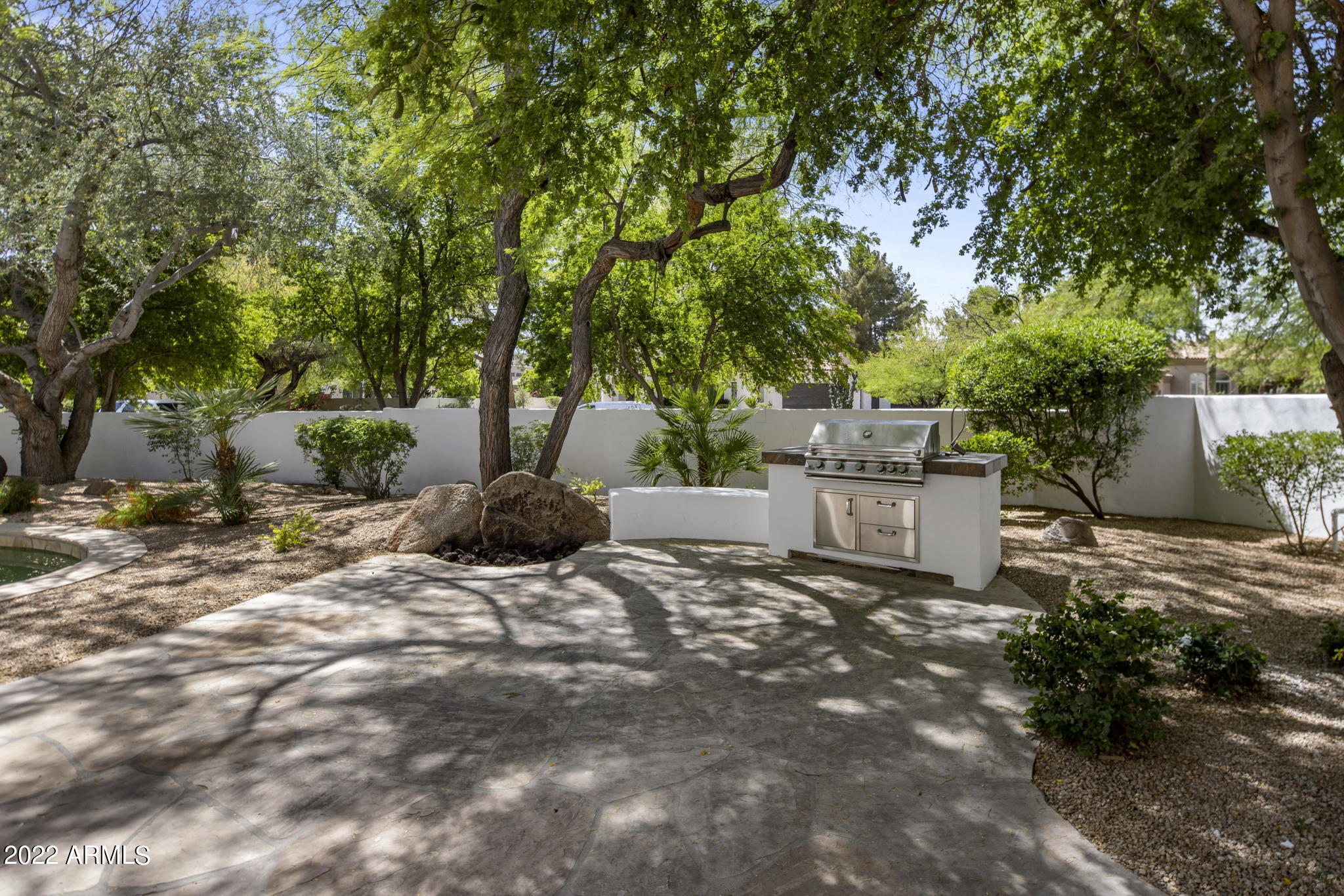 8487 N Canta Bello --