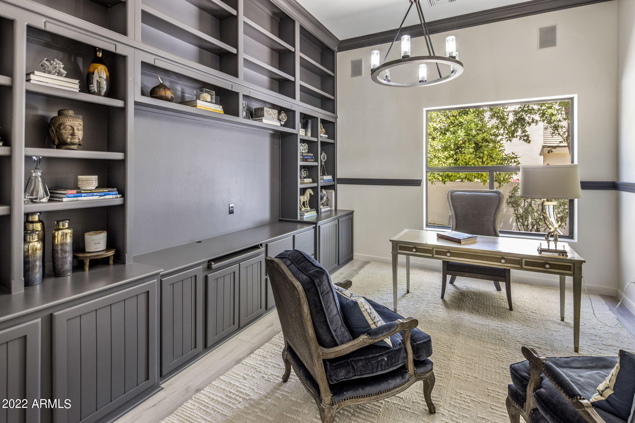8487 N Canta Bello --