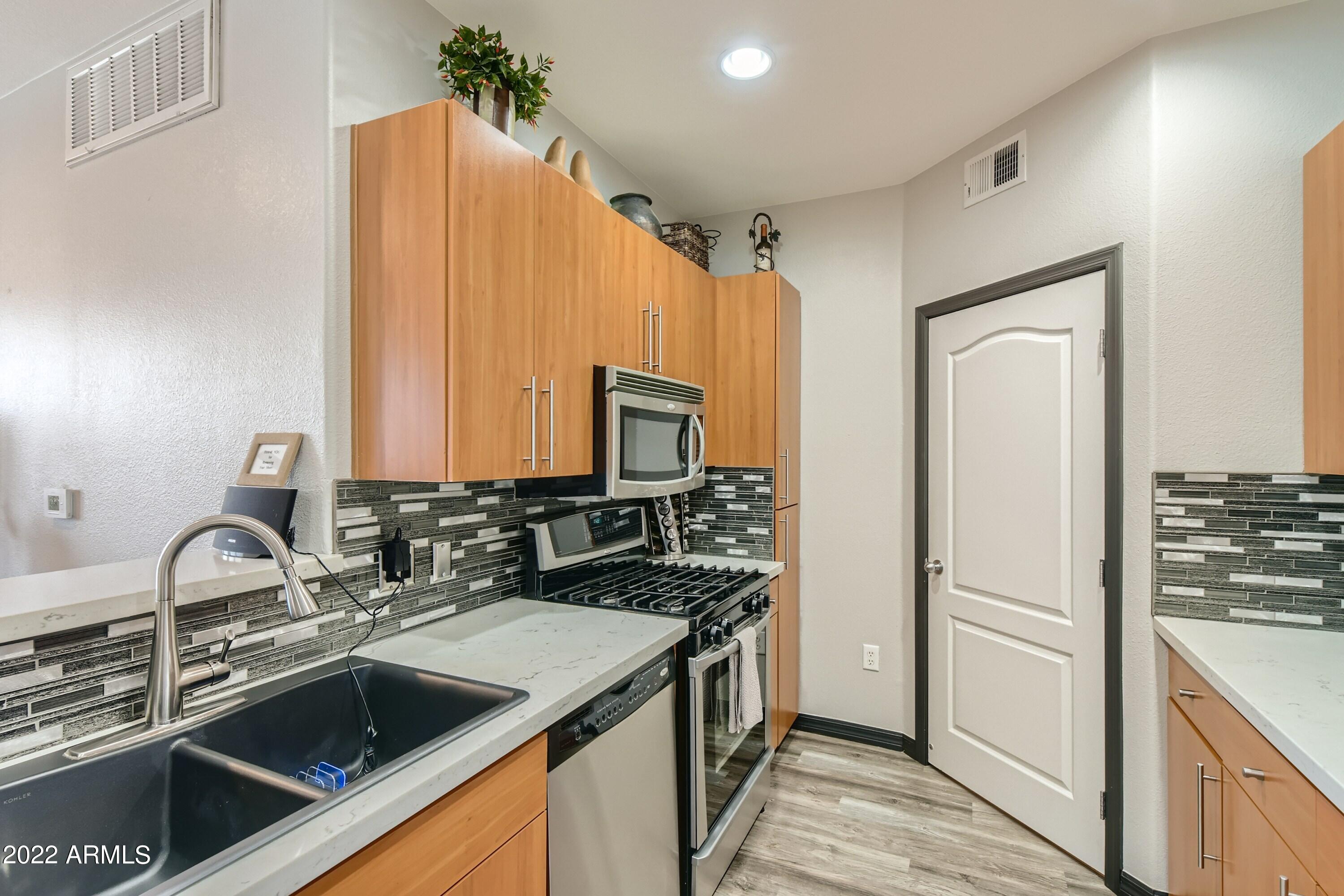 6900 E PRINCESS Drive Unit: 2216