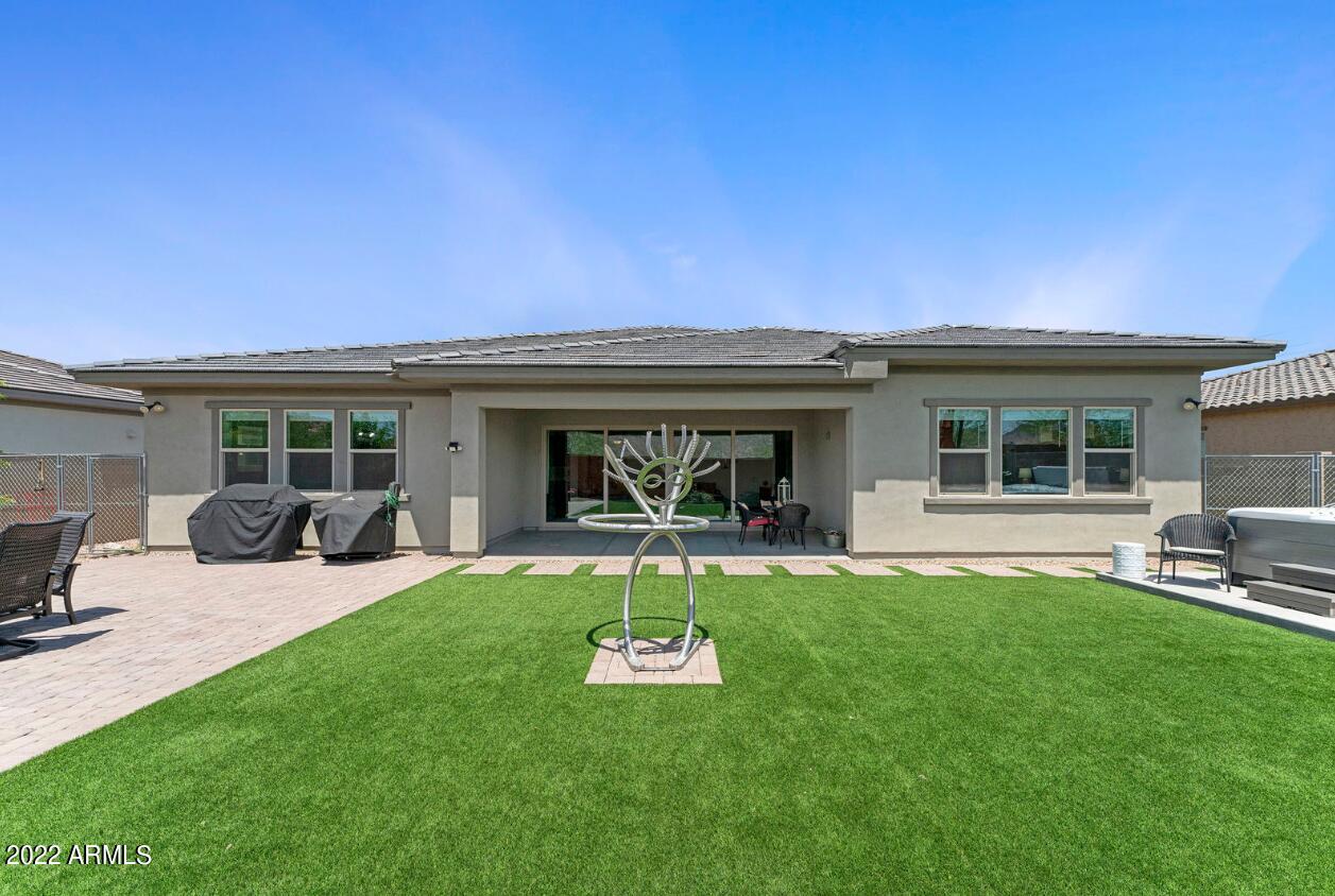 3565 E STARFLOWER Drive