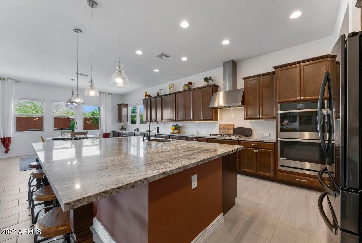 3565 E STARFLOWER Drive
