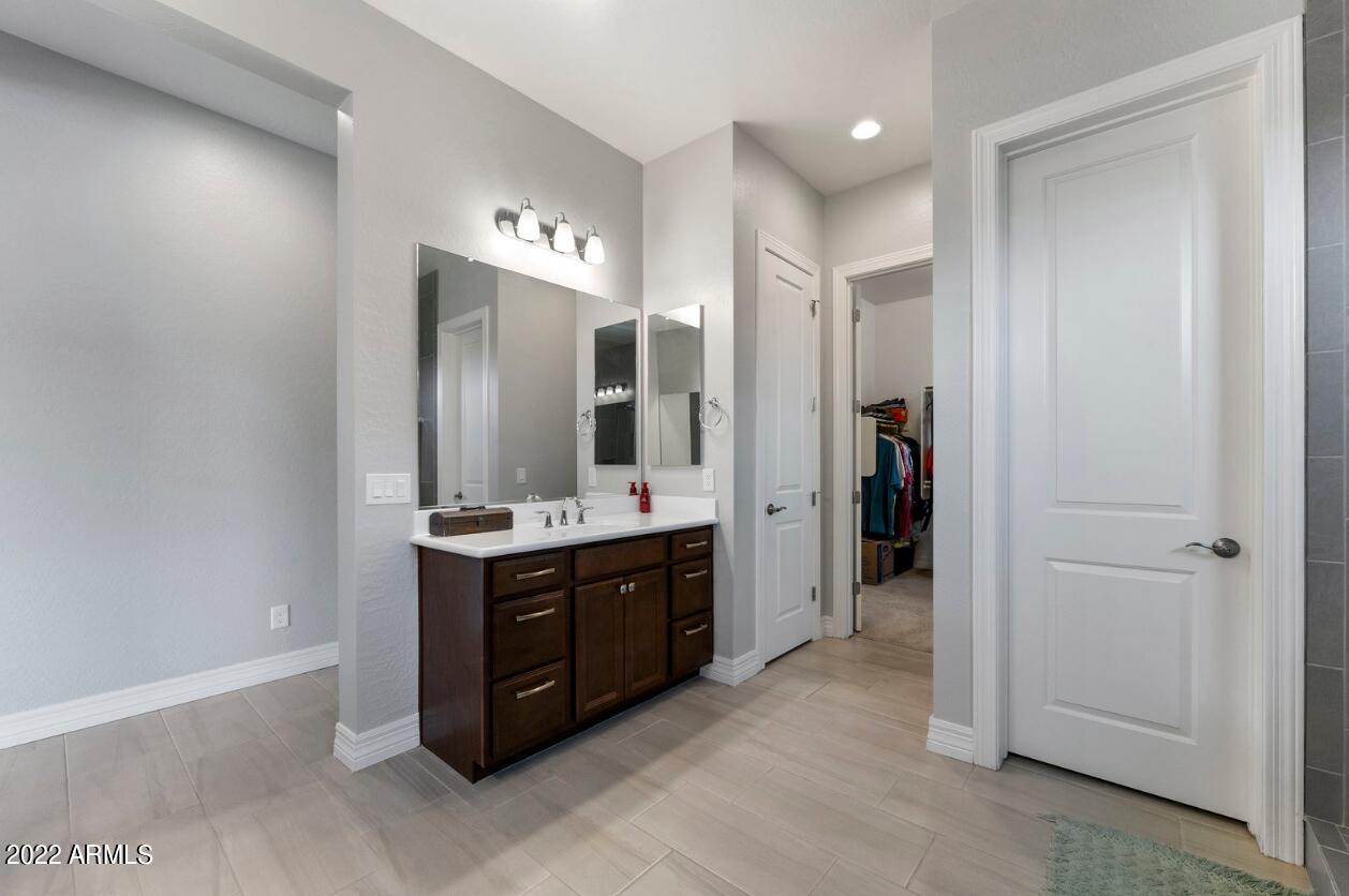 3565 E STARFLOWER Drive