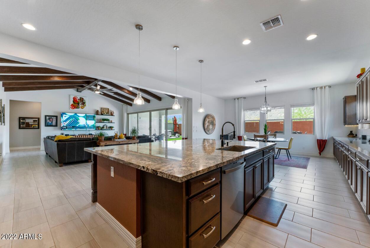 3565 E STARFLOWER Drive