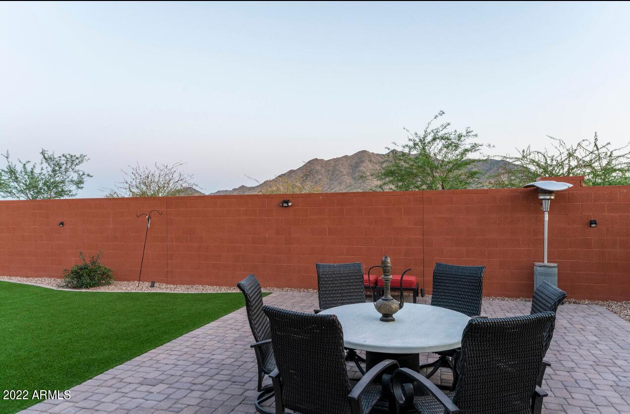 3565 E STARFLOWER Drive