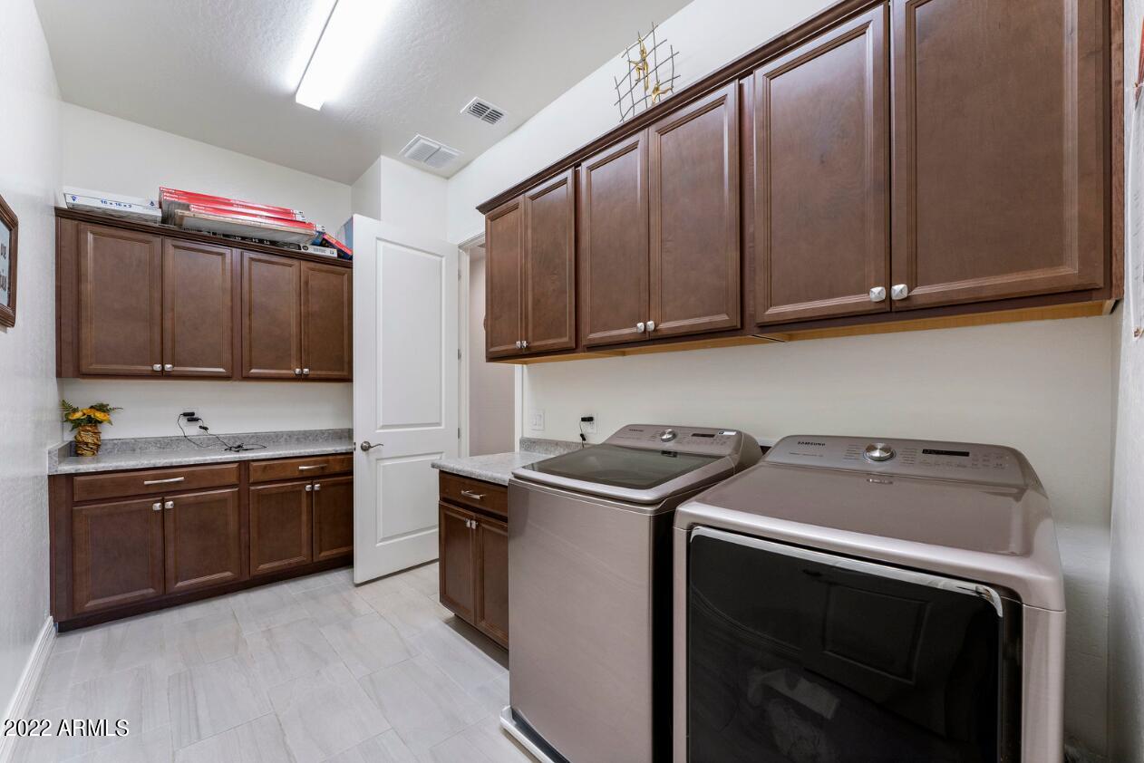 3565 E STARFLOWER Drive