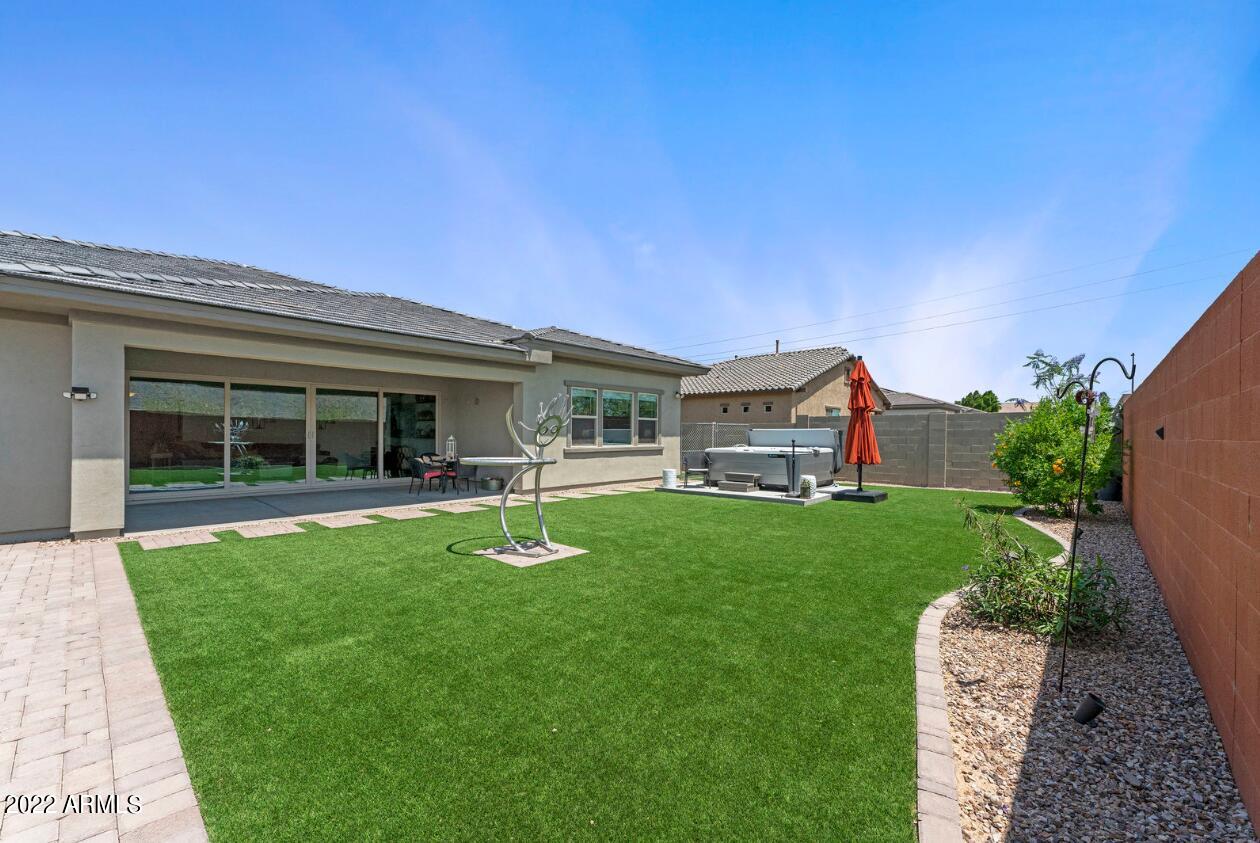 3565 E STARFLOWER Drive