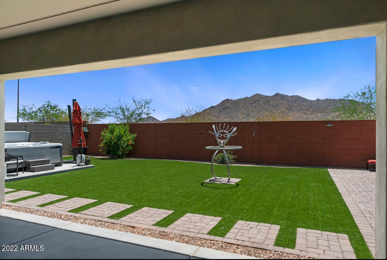 3565 E STARFLOWER Drive