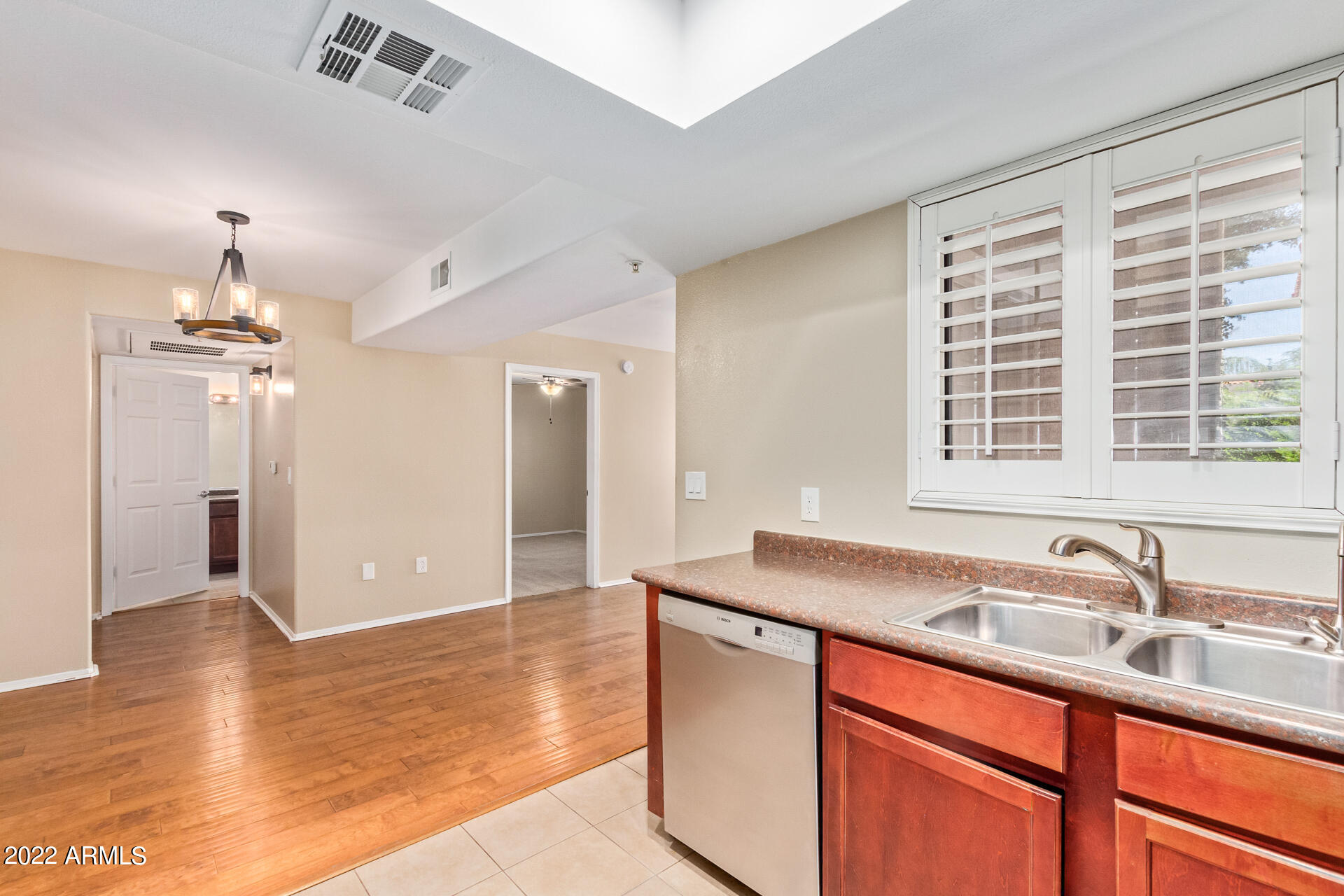 9990 N SCOTTSDALE Road Unit: 1022