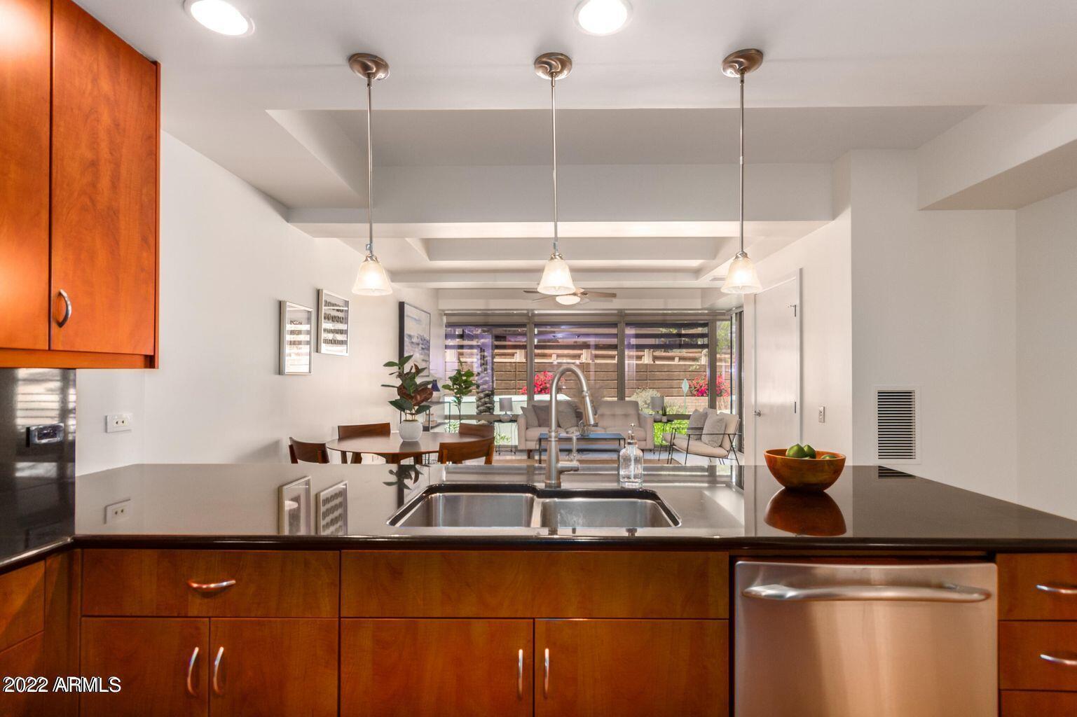 7161 E RANCHO VISTA Drive Unit: 1013