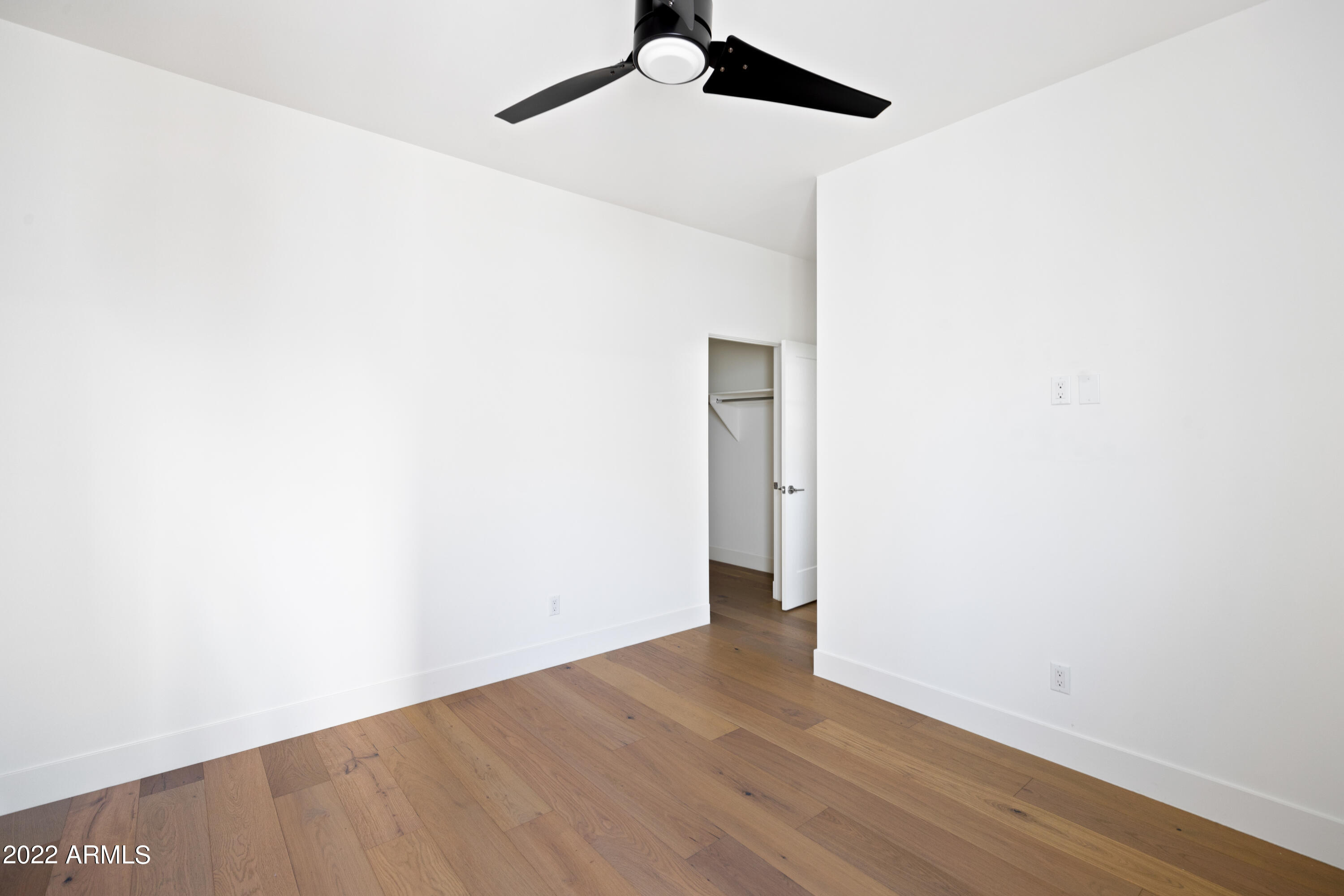 3150 E GLENROSA Avenue Unit: 2