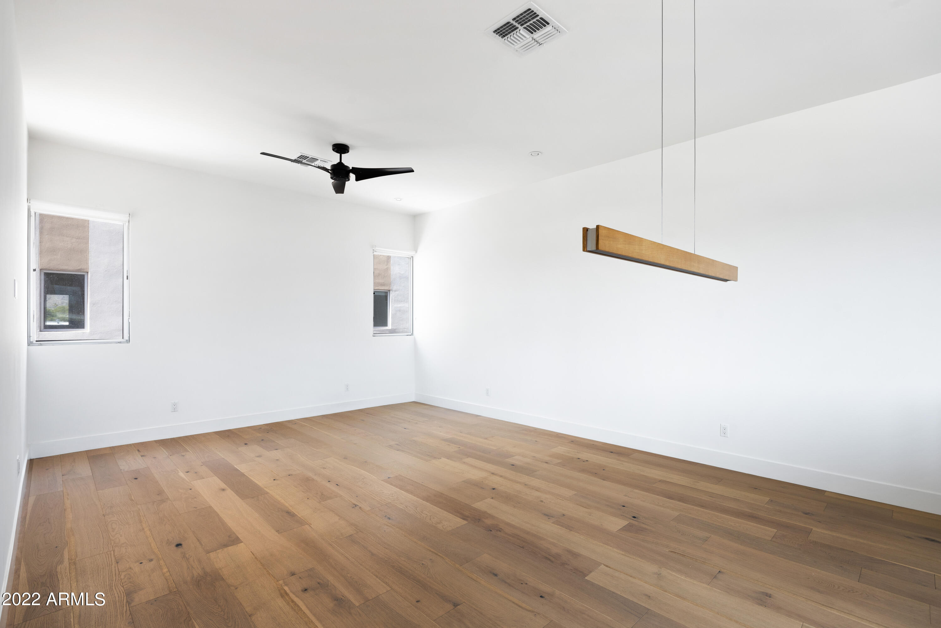 3150 E GLENROSA Avenue Unit: 2