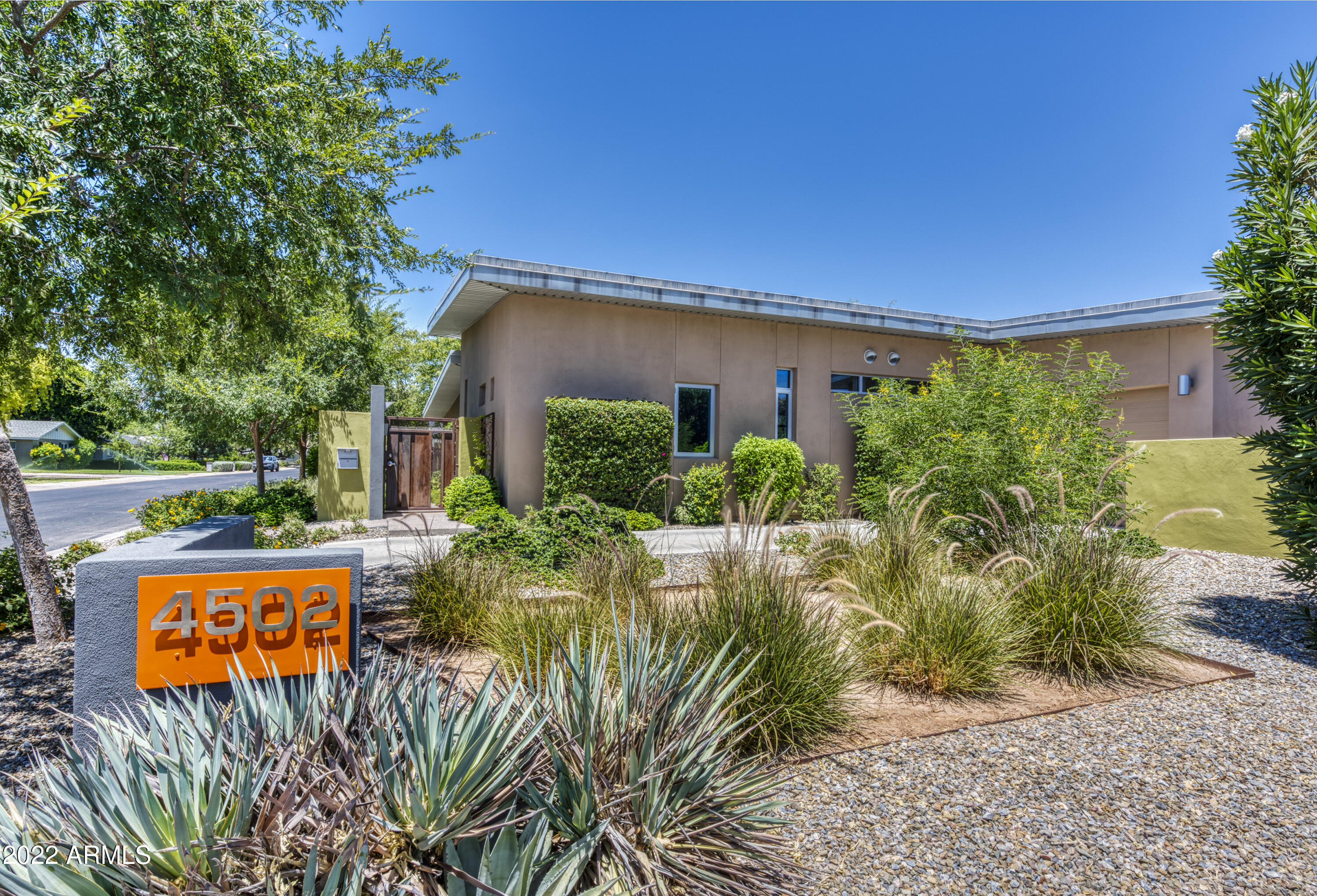 4502 E OSBORN Road