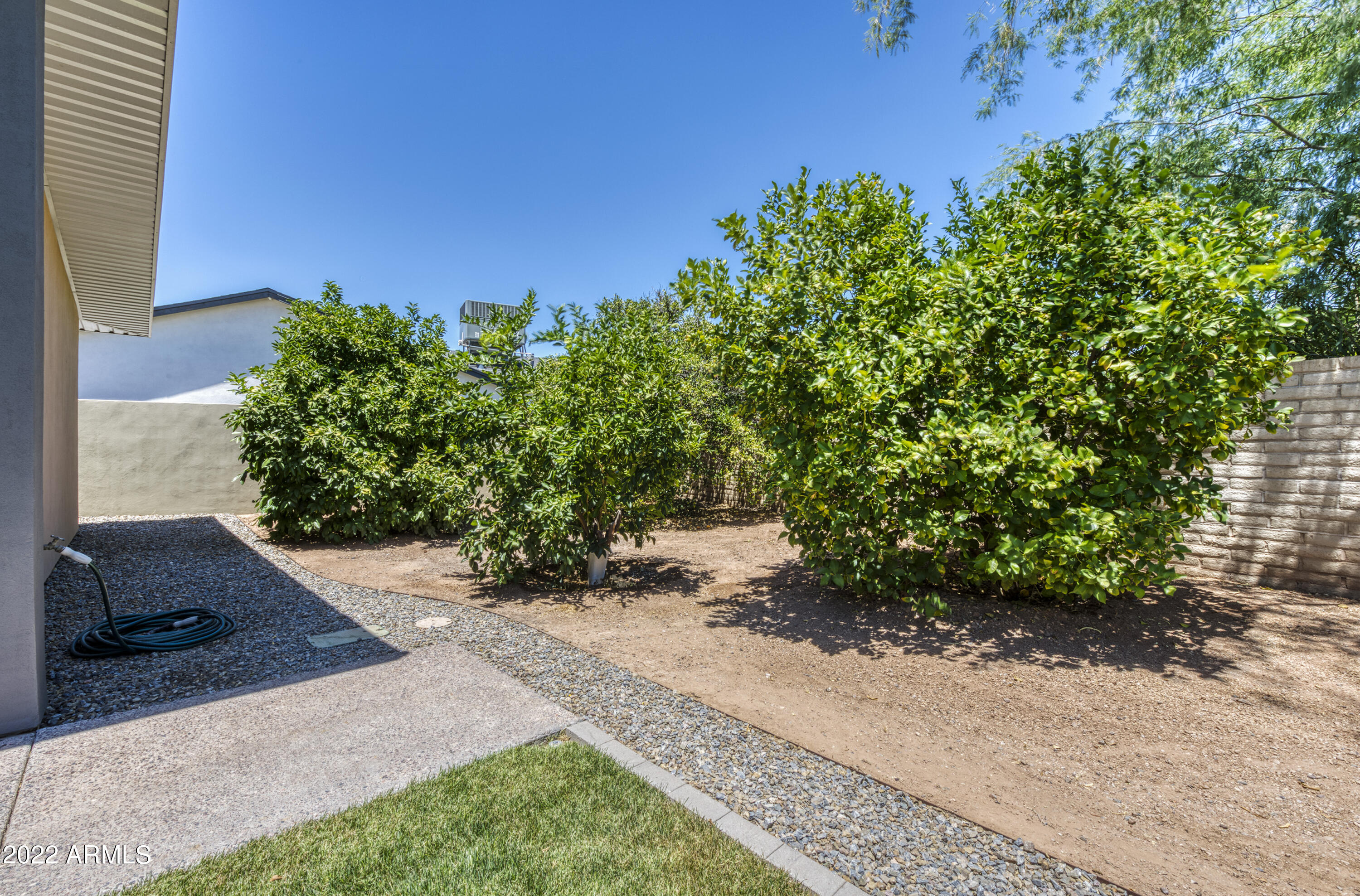 4502 E OSBORN Road