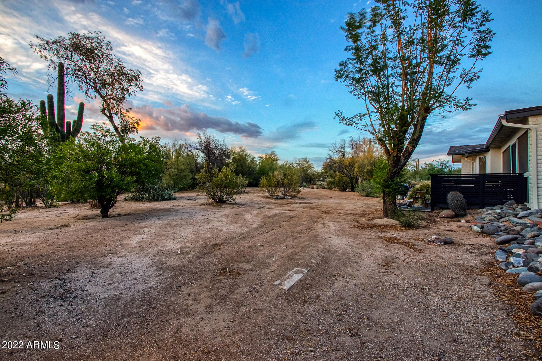6428 E RED BIRD Road