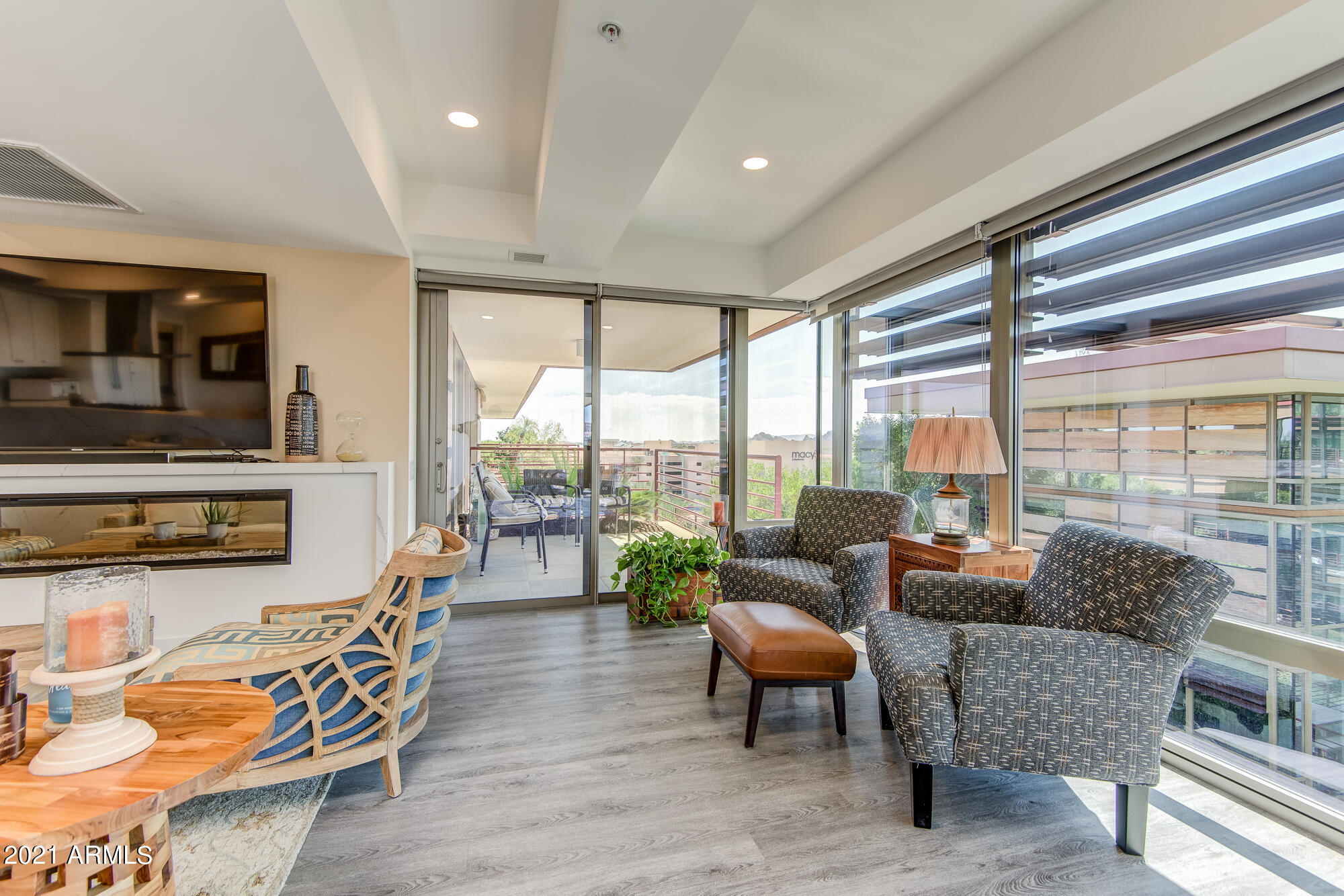 7137 E RANCHO VISTA Drive Unit: 7008