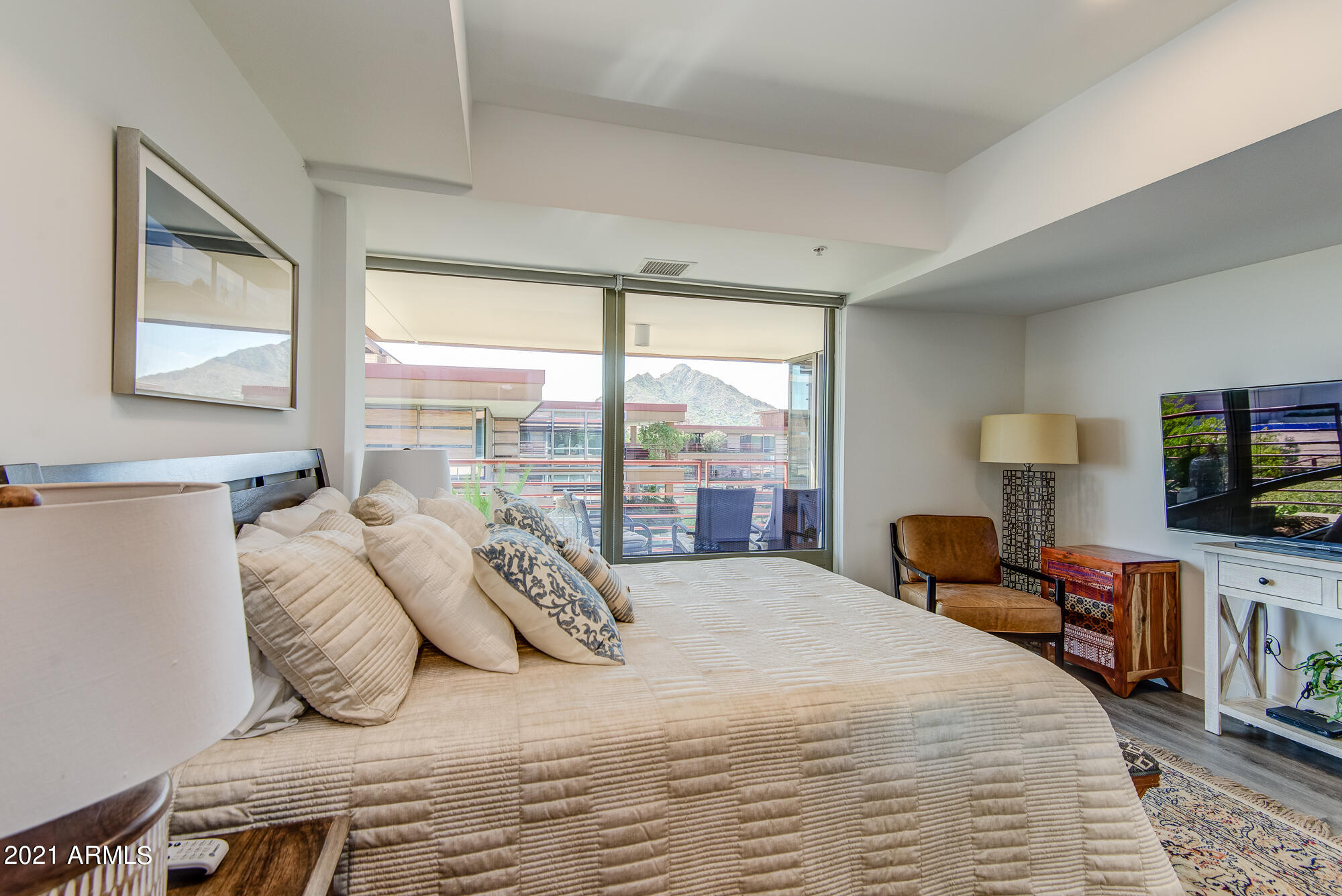 7137 E RANCHO VISTA Drive Unit: 7008