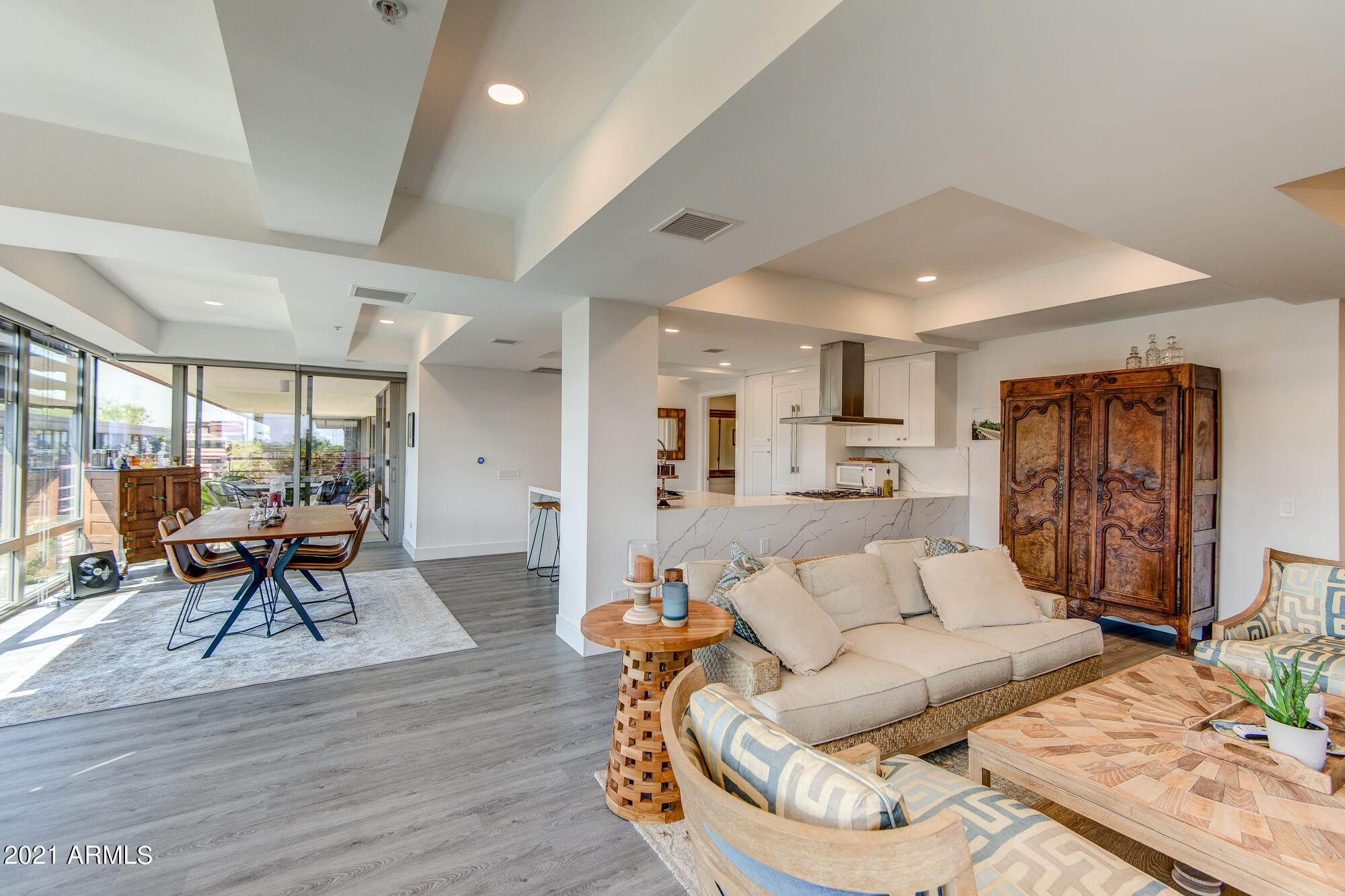 7137 E RANCHO VISTA Drive Unit: 7008