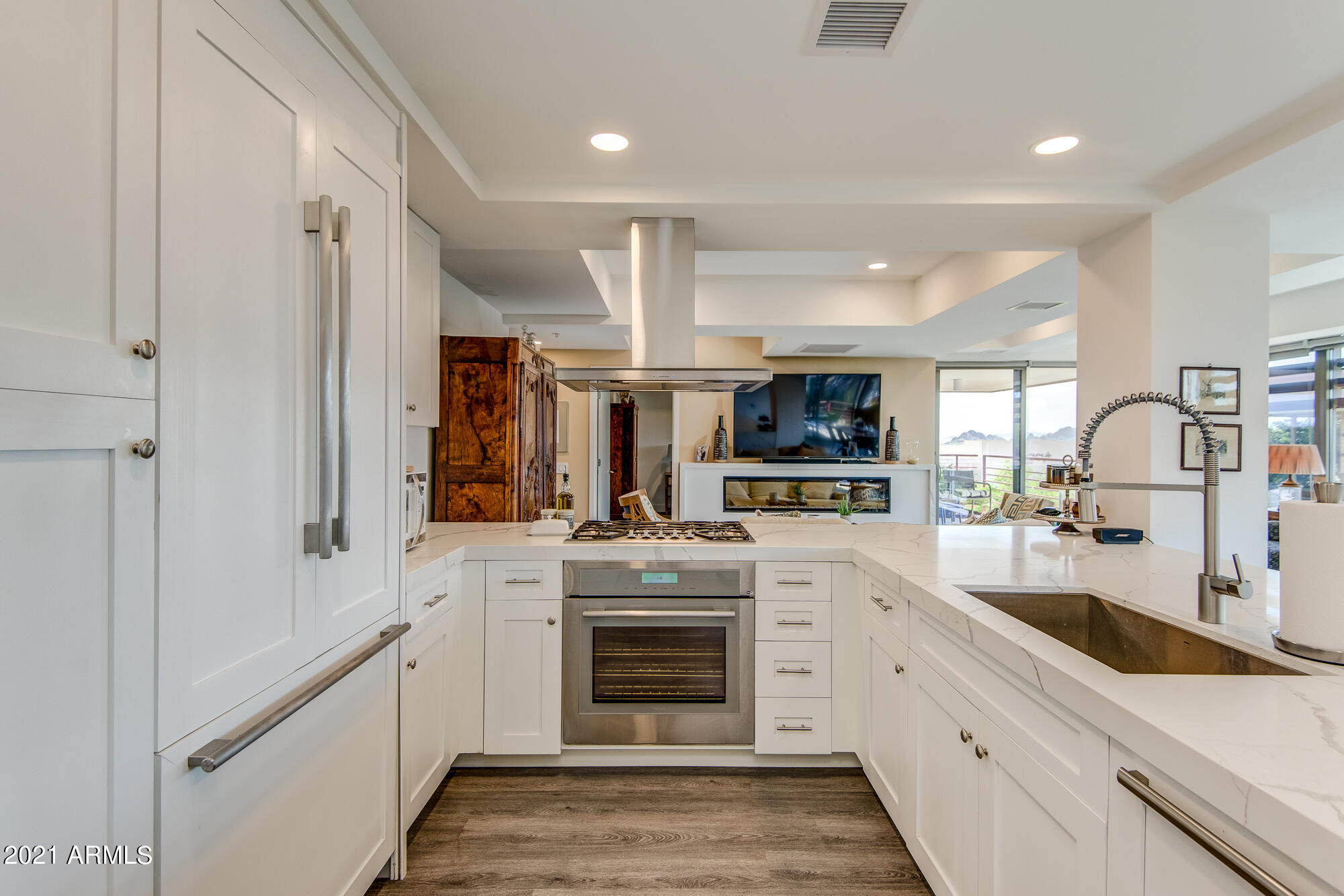 7137 E RANCHO VISTA Drive Unit: 7008
