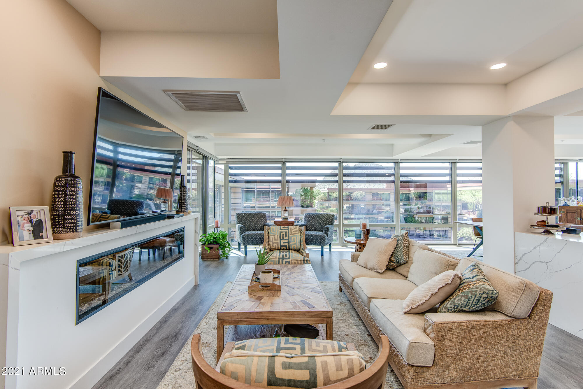 7137 E RANCHO VISTA Drive Unit: 7008