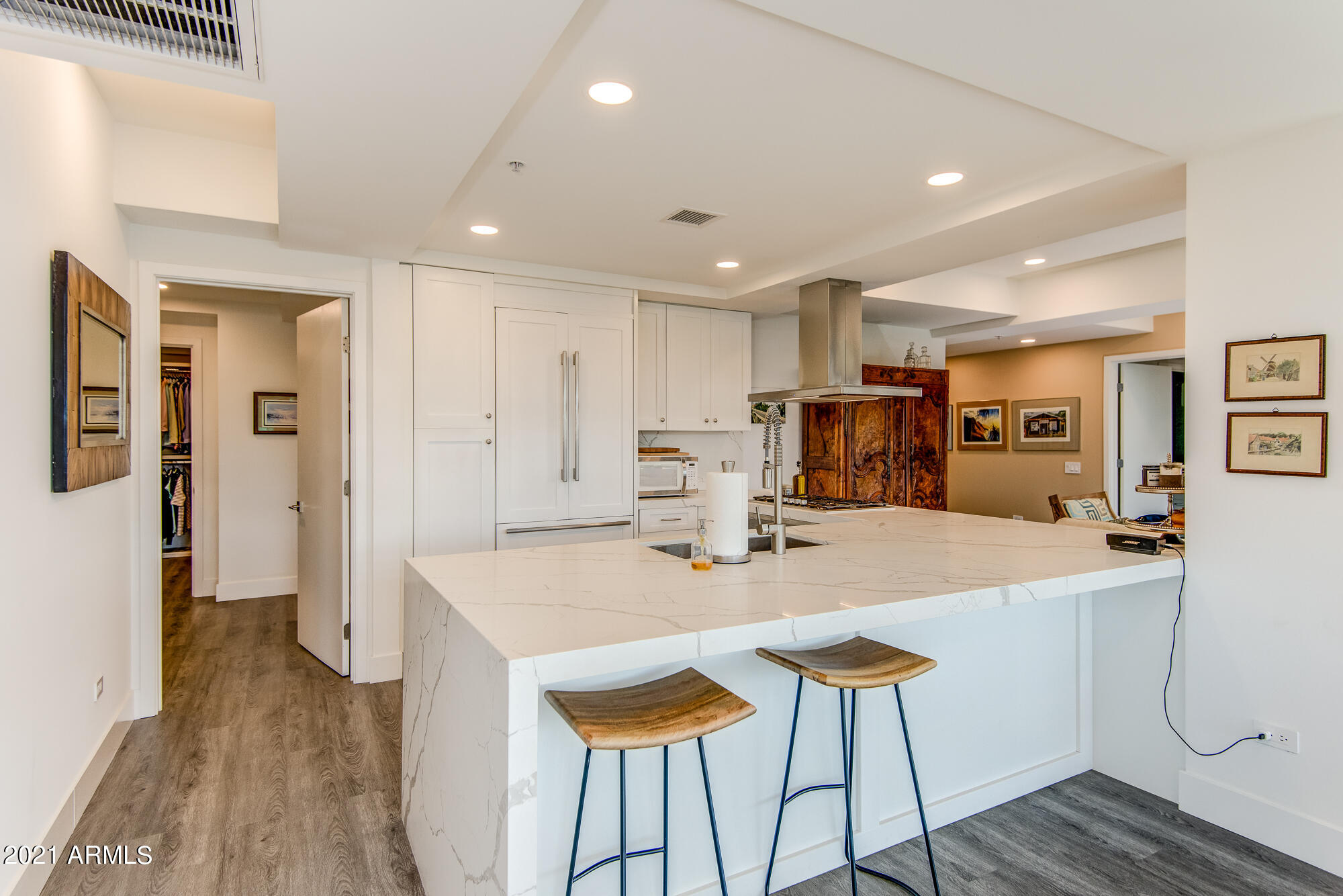 7137 E RANCHO VISTA Drive Unit: 7008