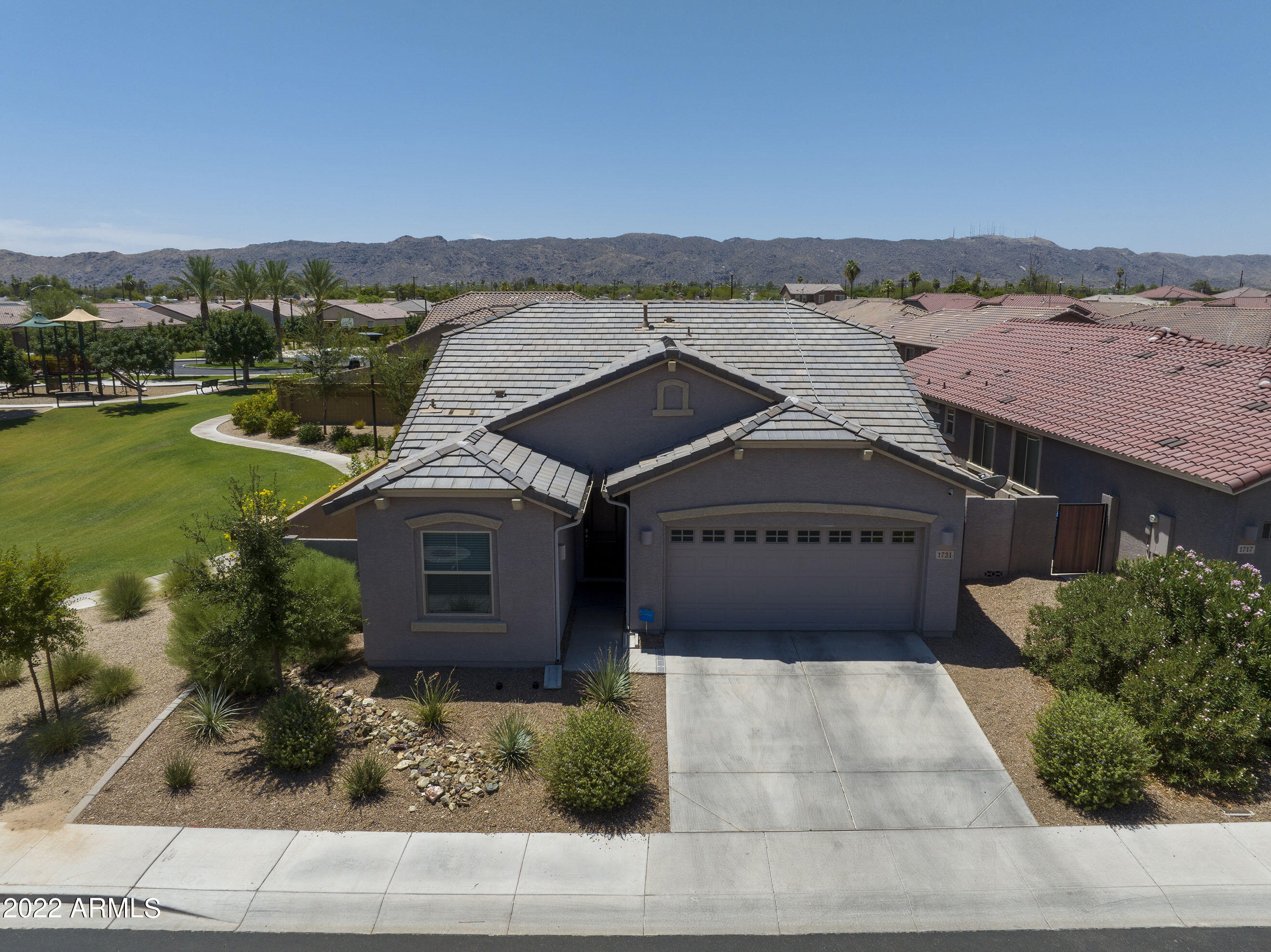 1721 E GRENADINE Road
