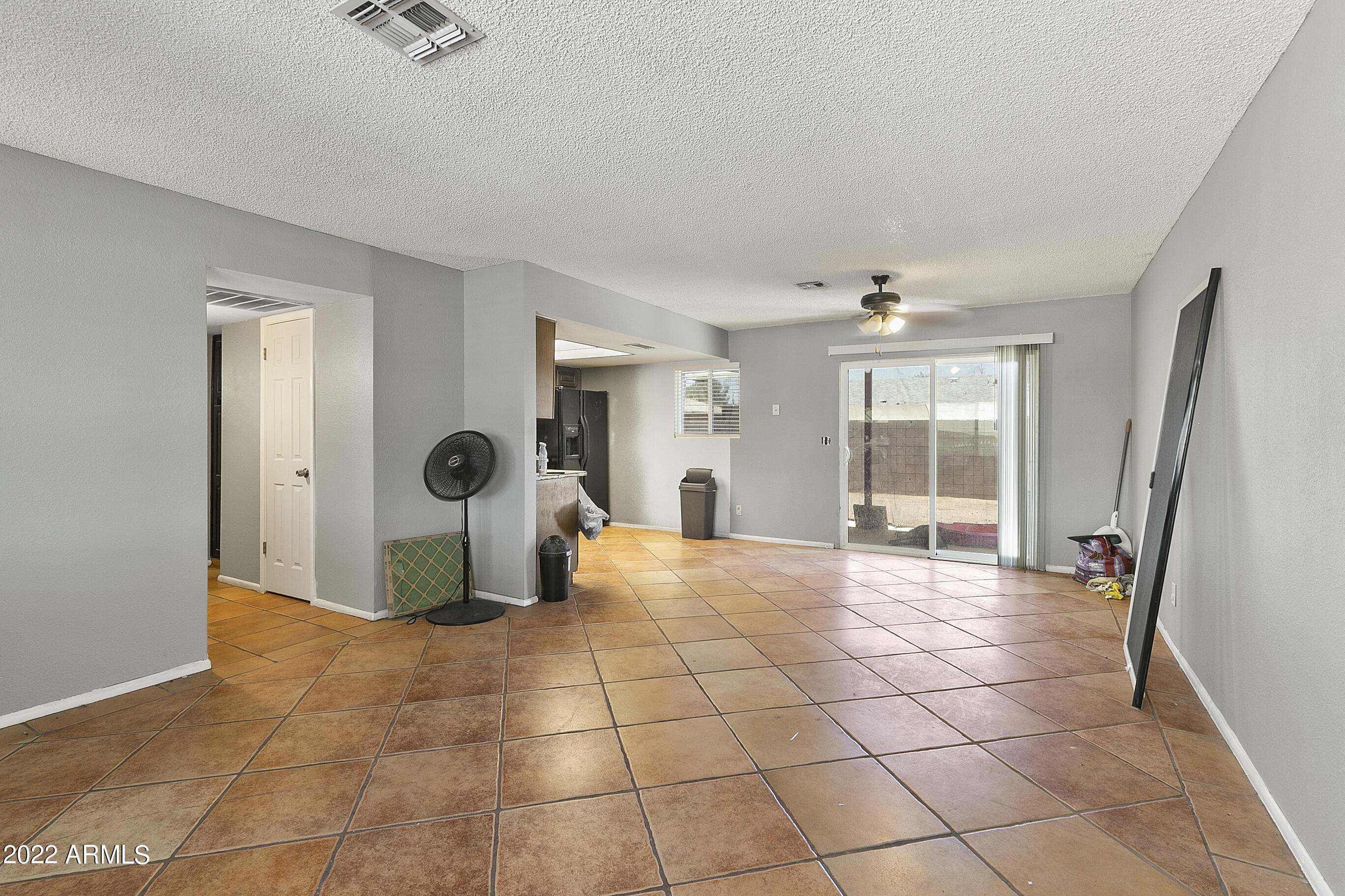 2635 N 46TH Avenue