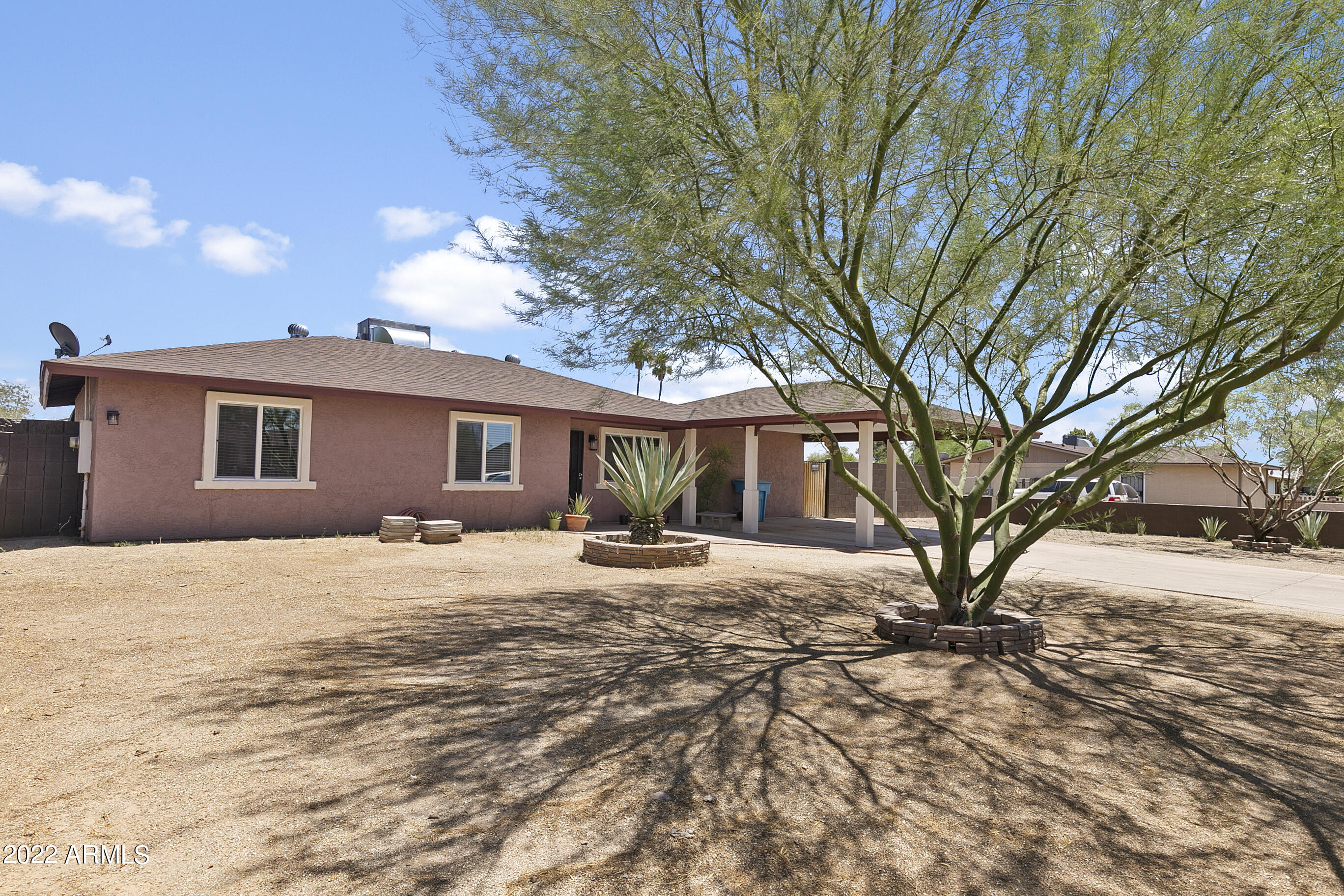 2635 N 46TH Avenue