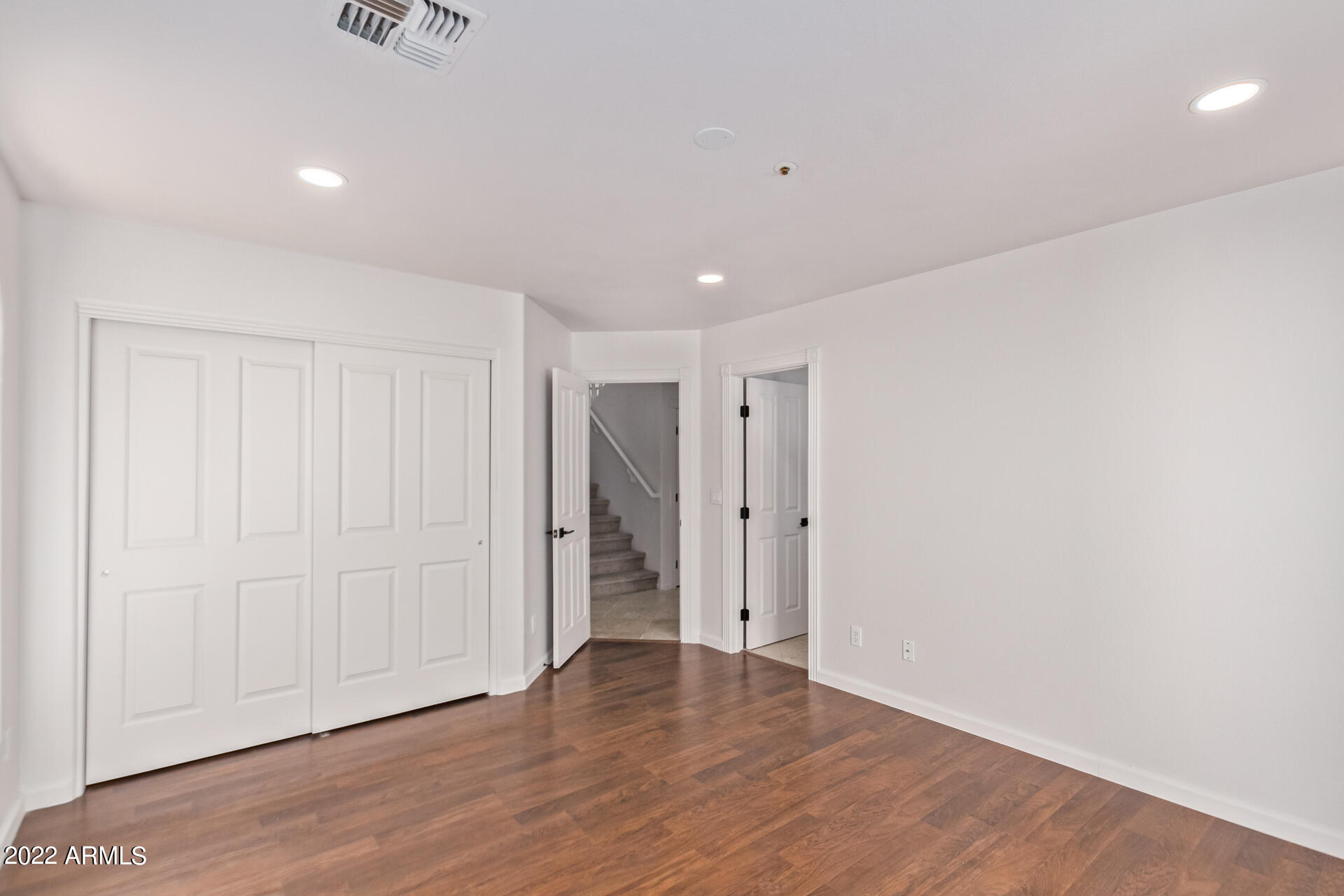 9750 N 80TH Place