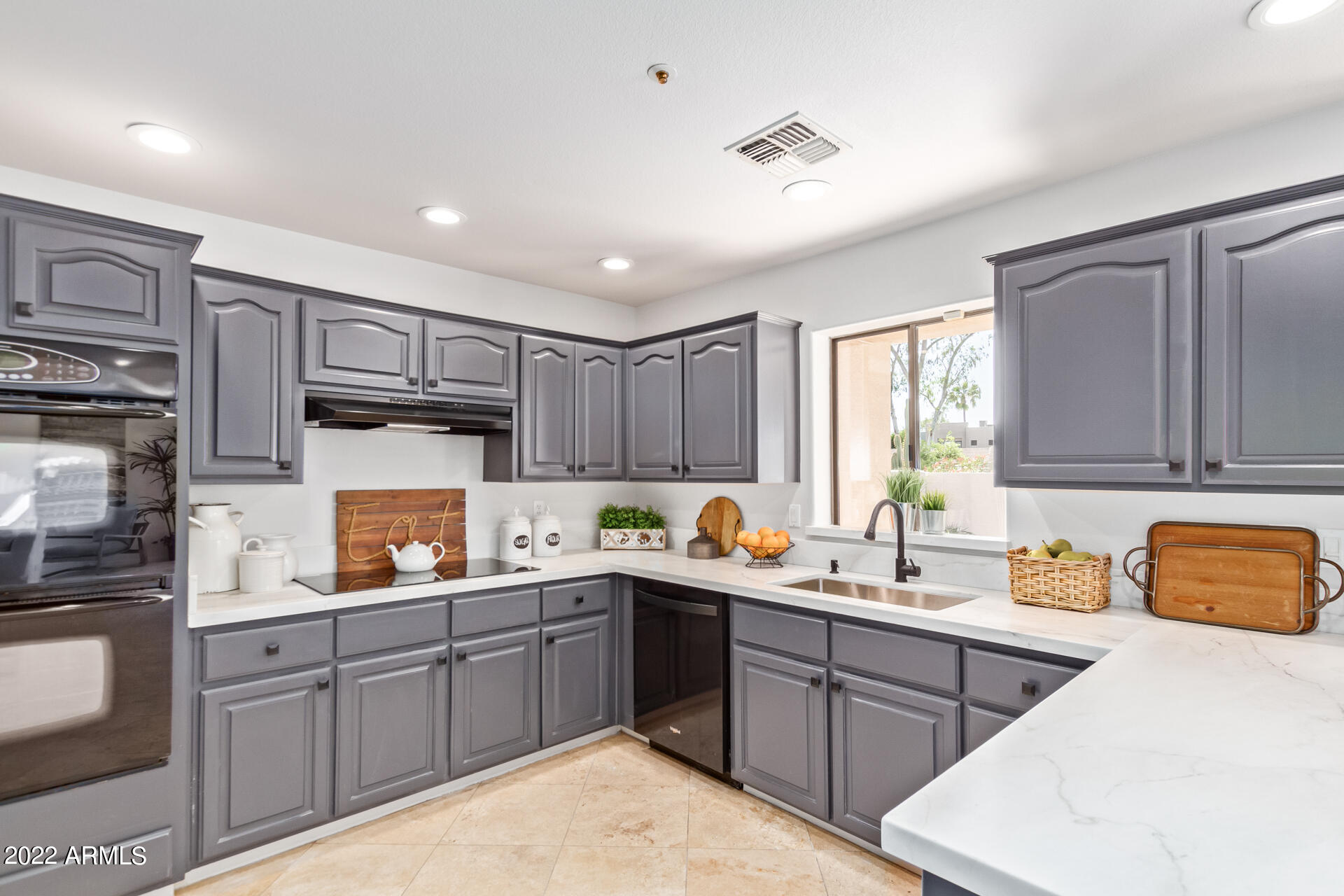 9750 N 80TH Place