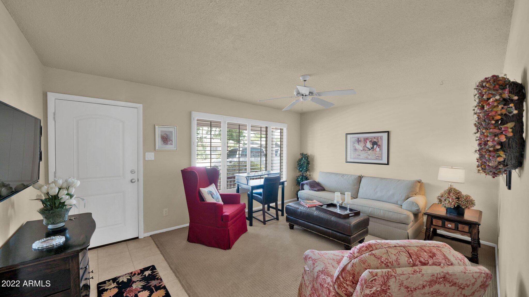 8536 E MACKENZIE Drive
