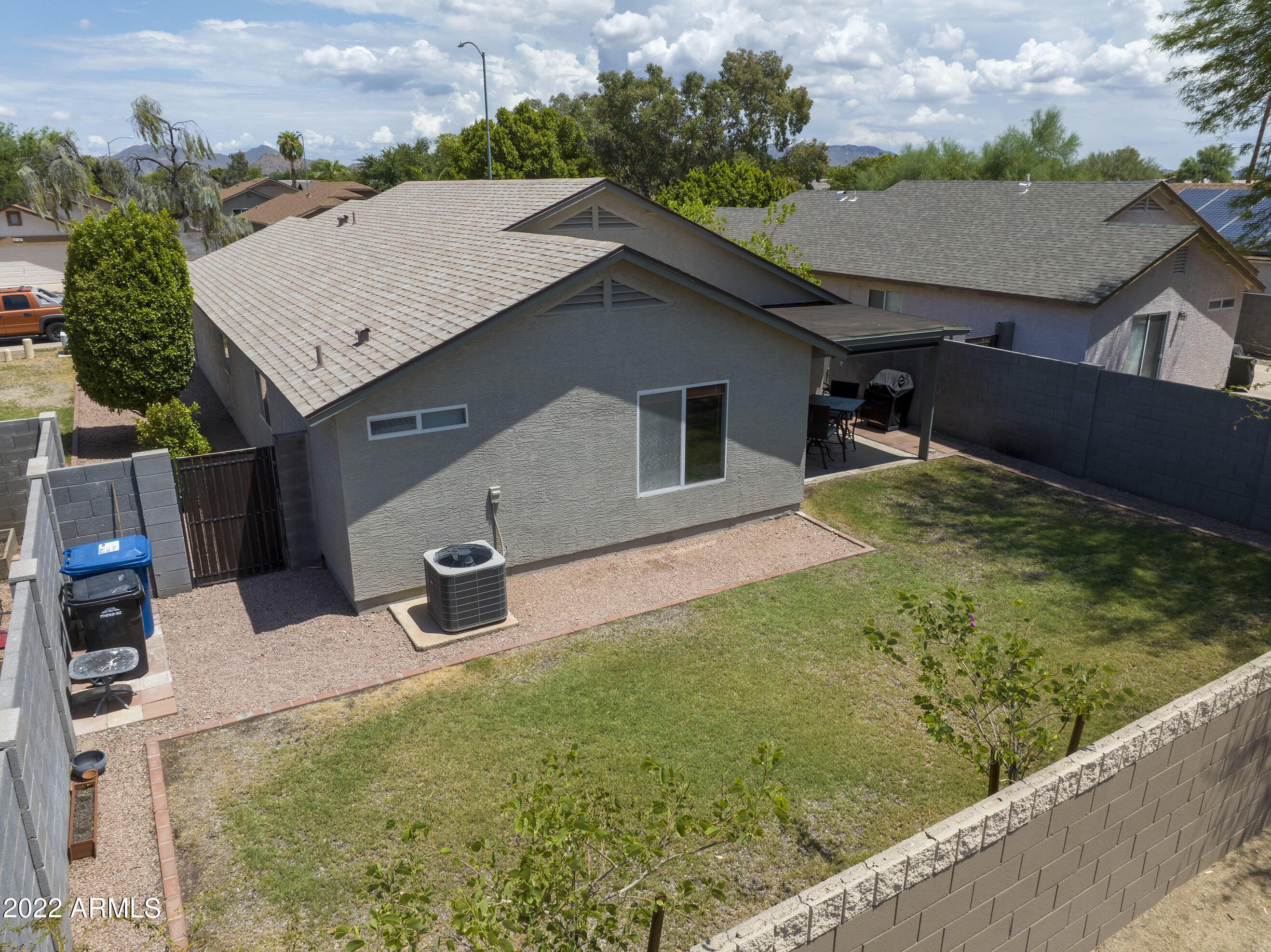 8527 E Clovis Avenue