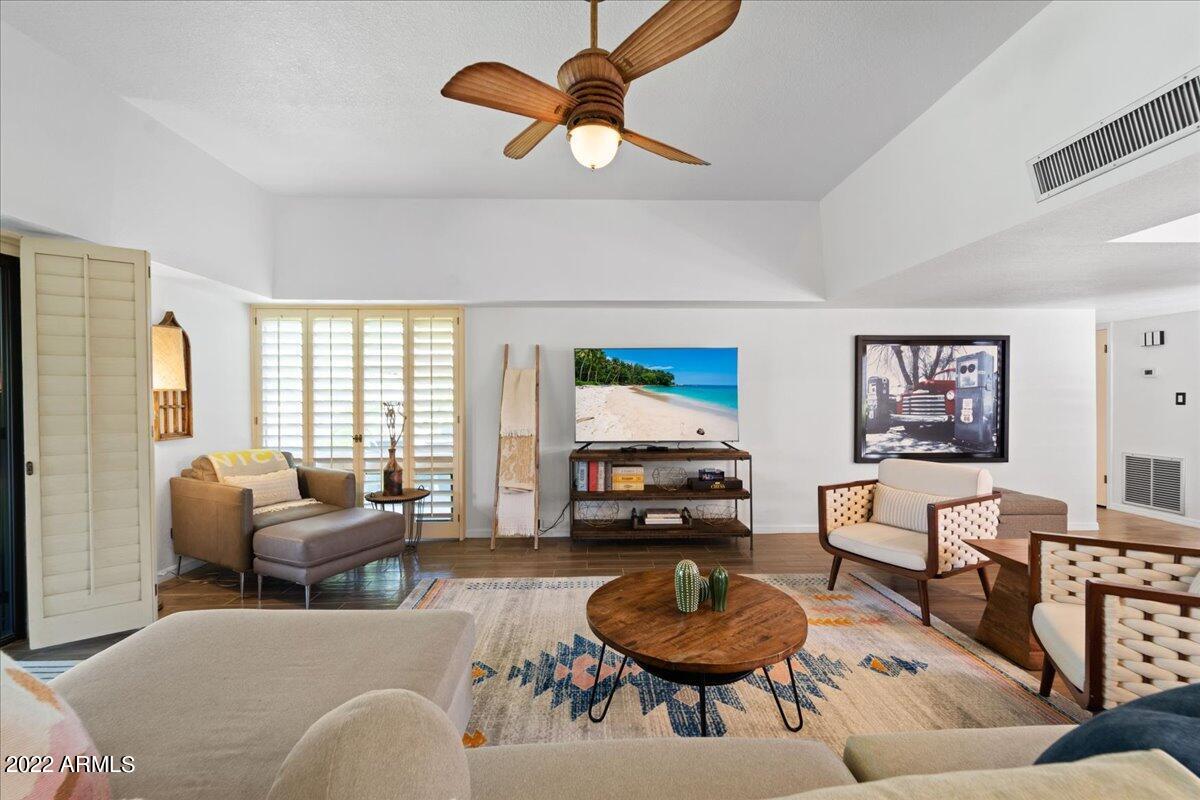 4525 N 66TH Street N Unit: 86