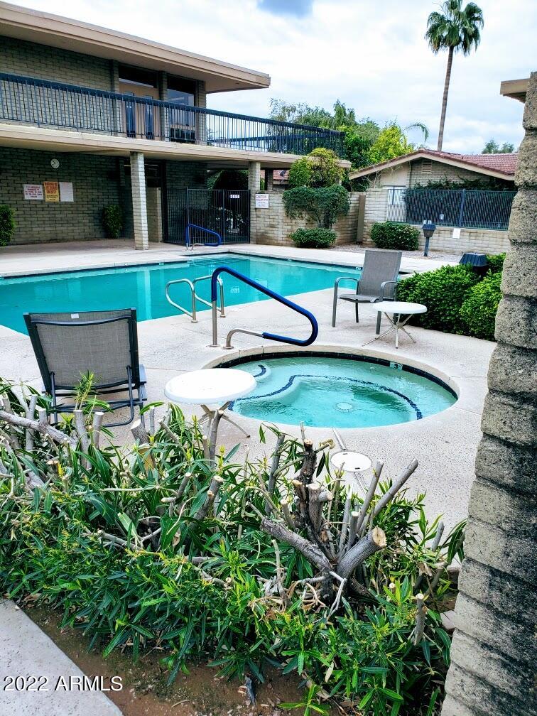 4525 N 66TH Street N Unit: 86