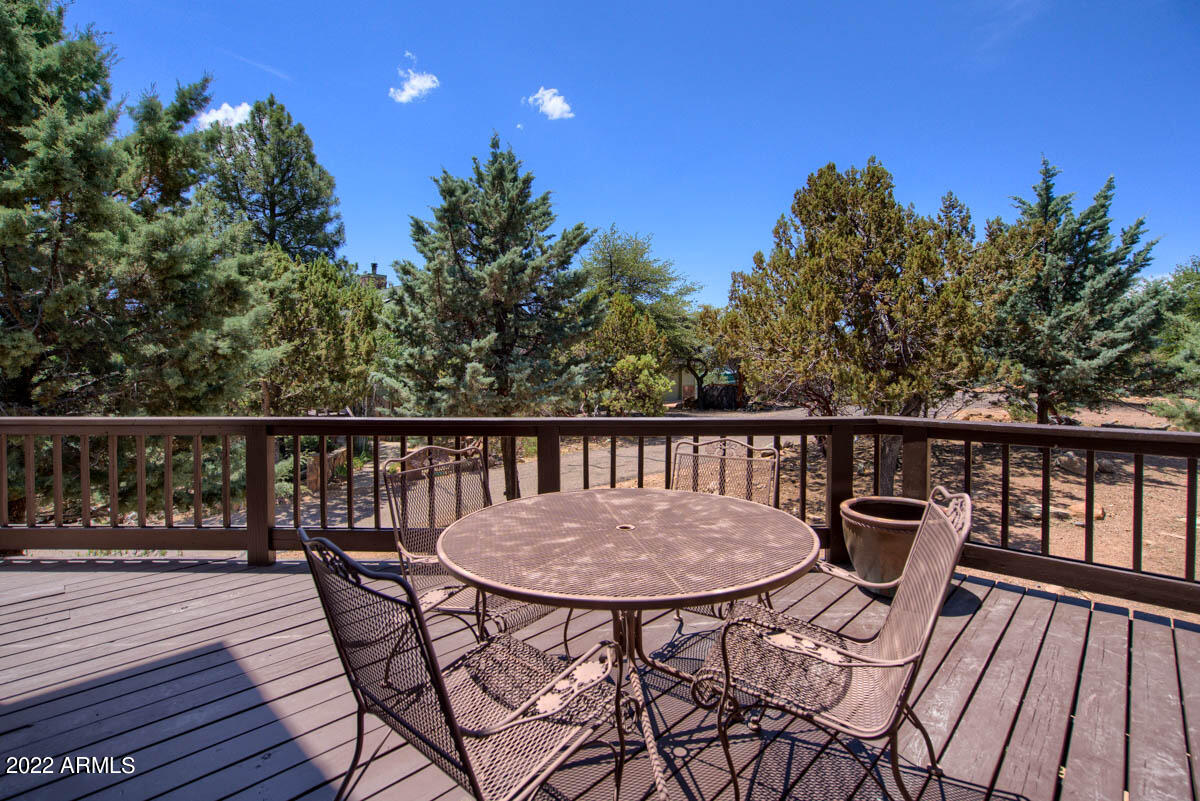 6115 W Skyview Circle