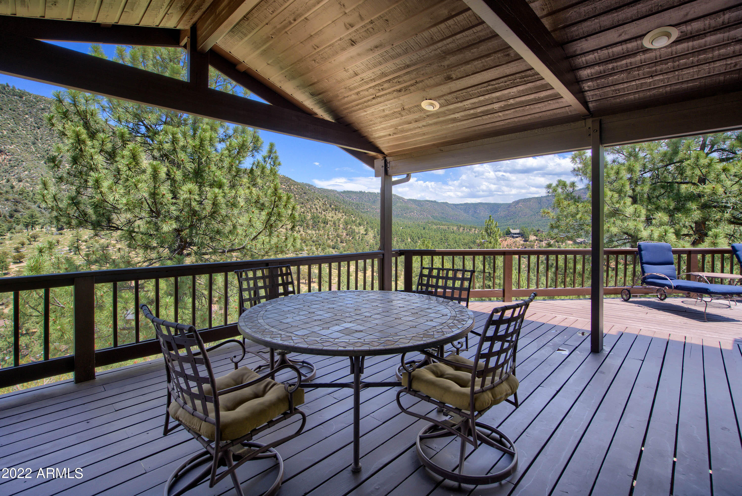 6115 W Skyview Circle