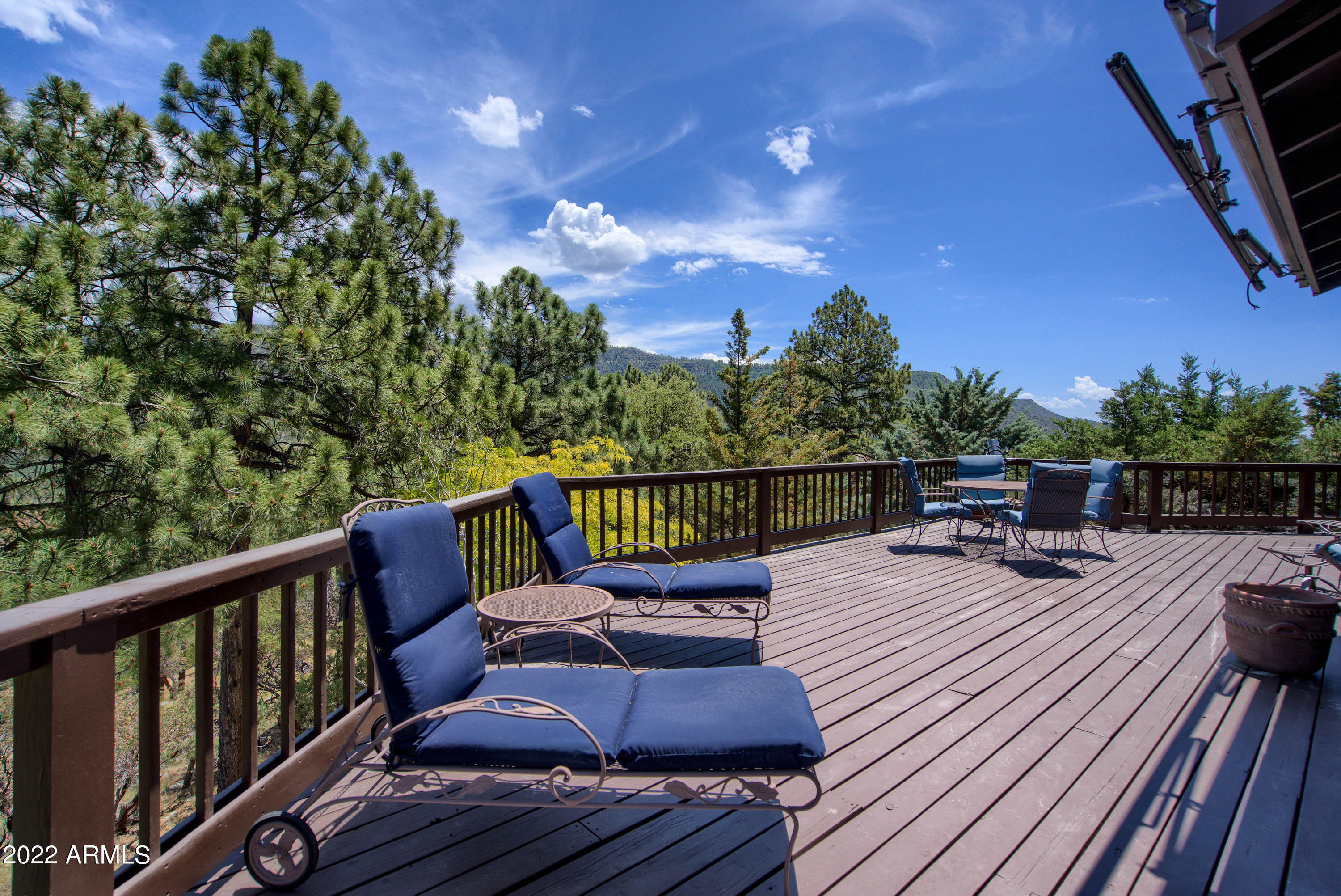 6115 W Skyview Circle