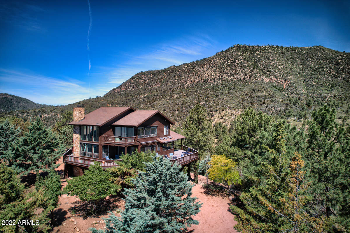6115 W Skyview Circle