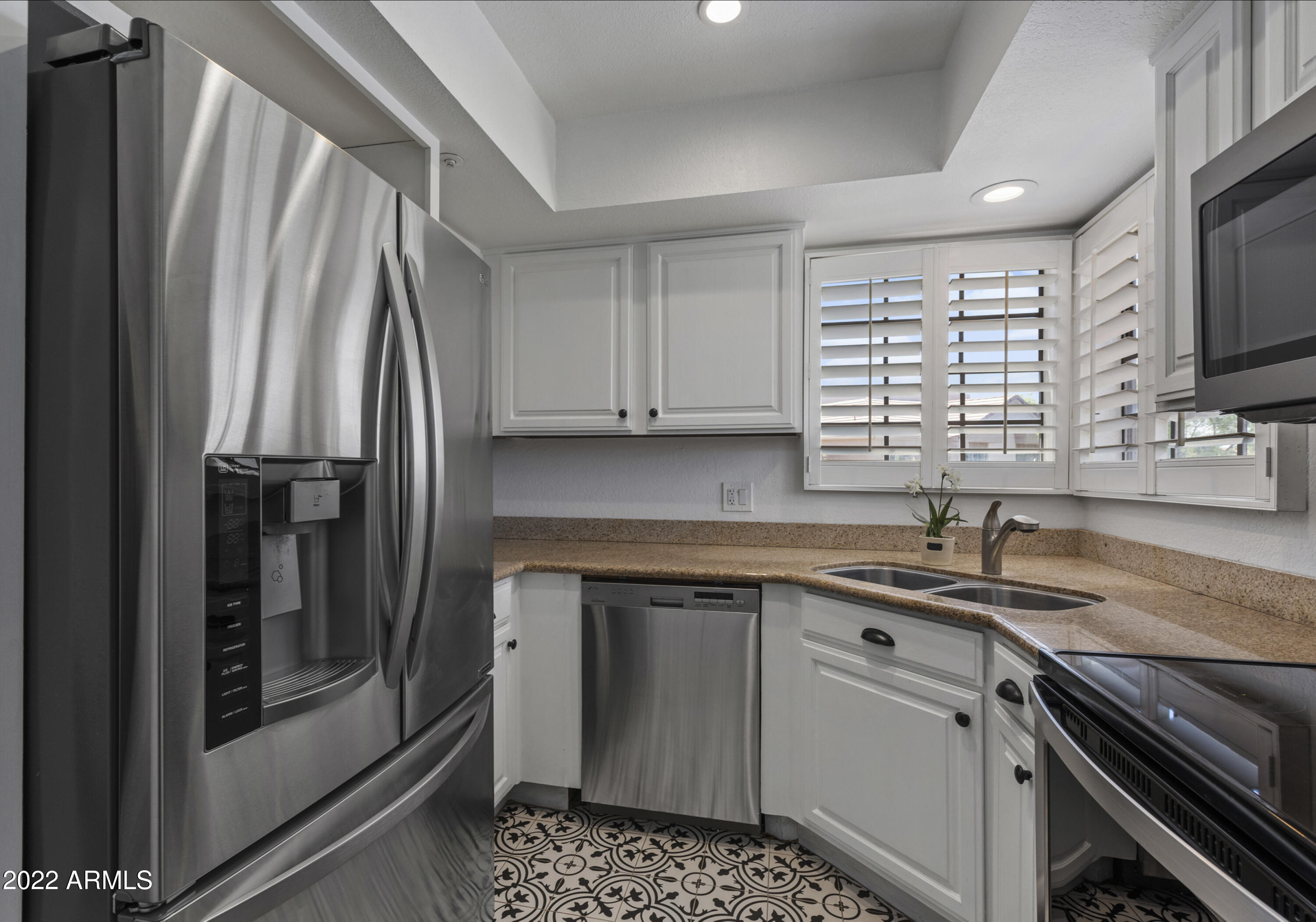 5950 N 78TH Street Unit: 237
