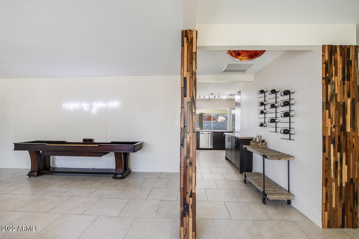 2432 E PIESTEWA PEAK Drive