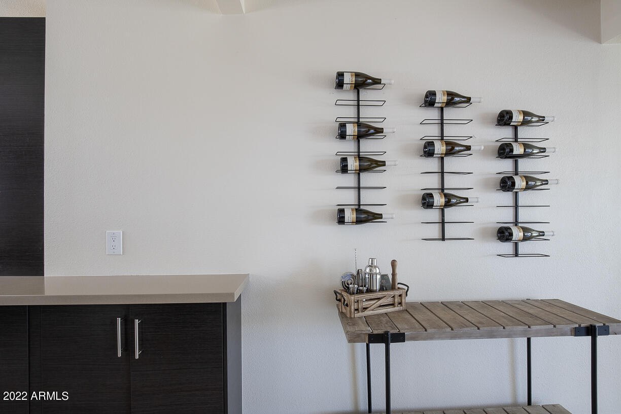 2432 E PIESTEWA PEAK Drive