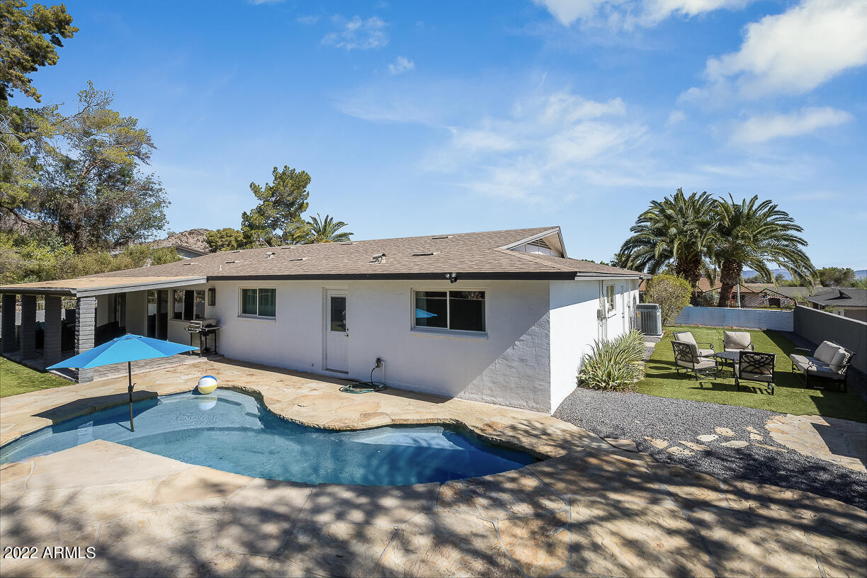 2432 E PIESTEWA PEAK Drive