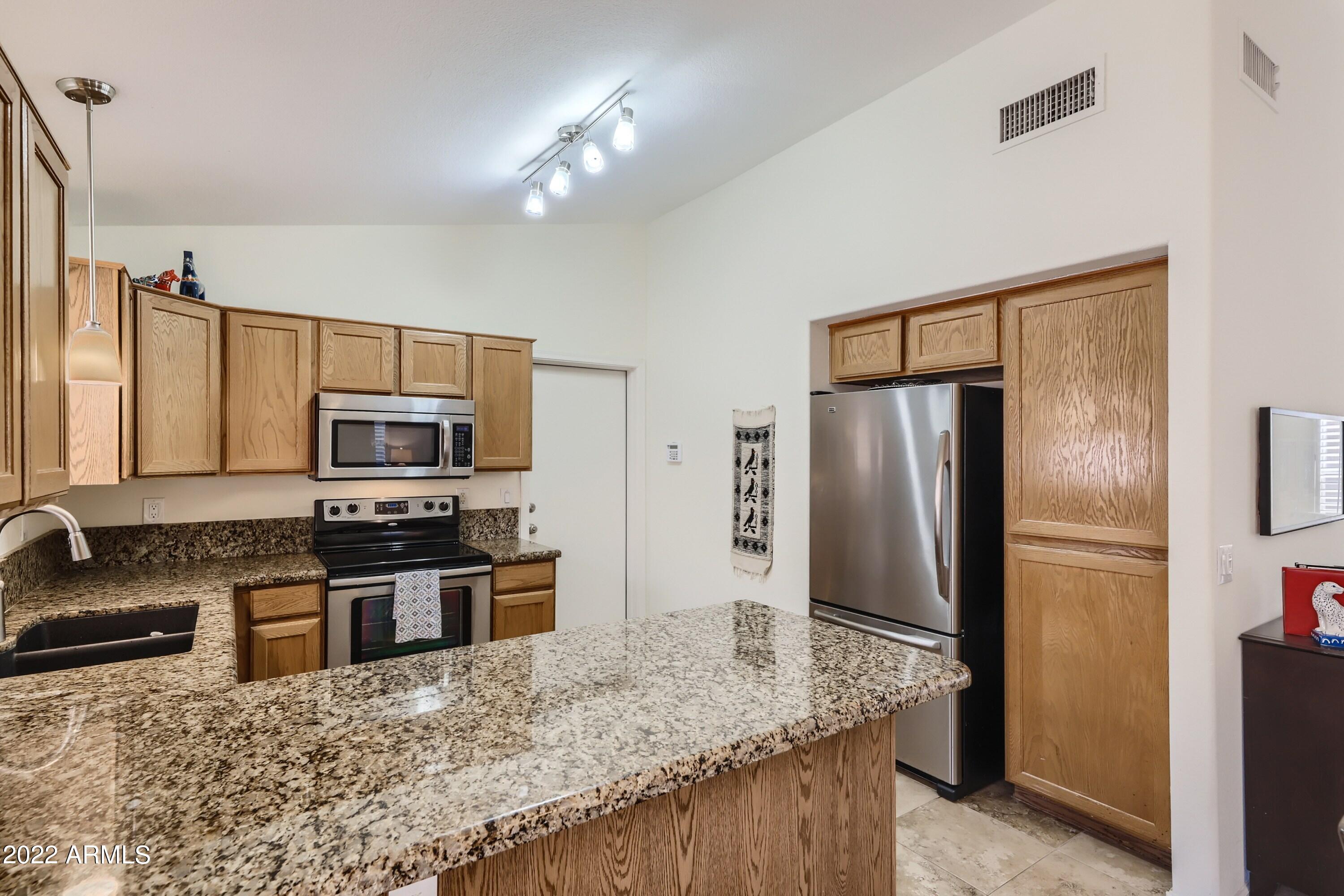 20814 N 38th Place